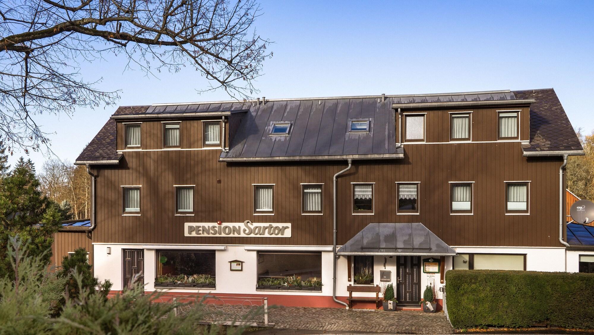 Varios Pension Sartor