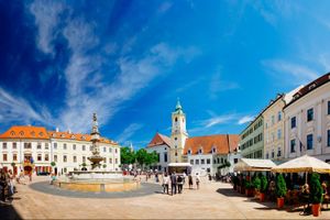 Actividad - Bratislava: excursión de un día entero desde Viena en autobús y barco