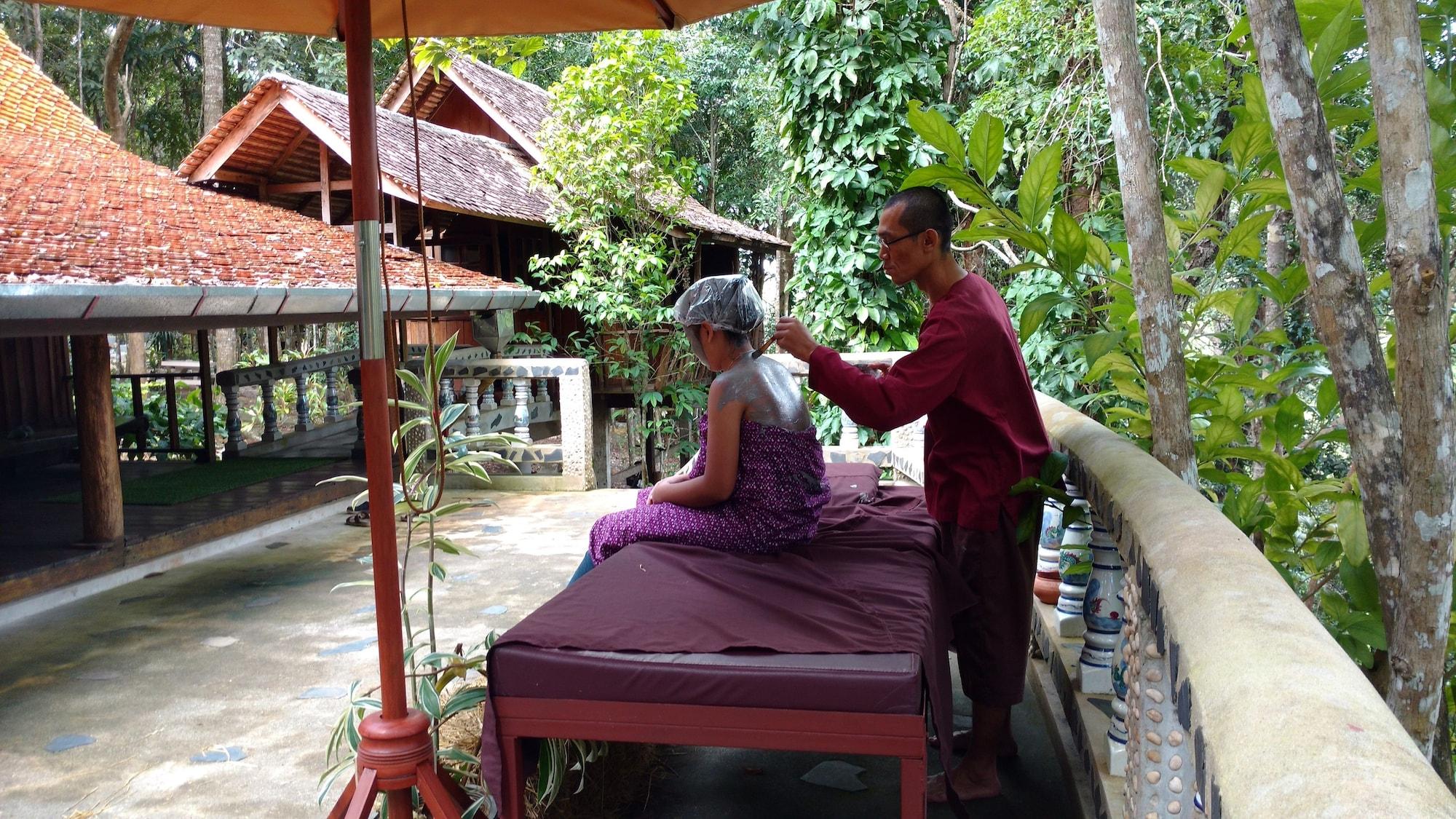 Spa Chestnut Hill Eco Resort