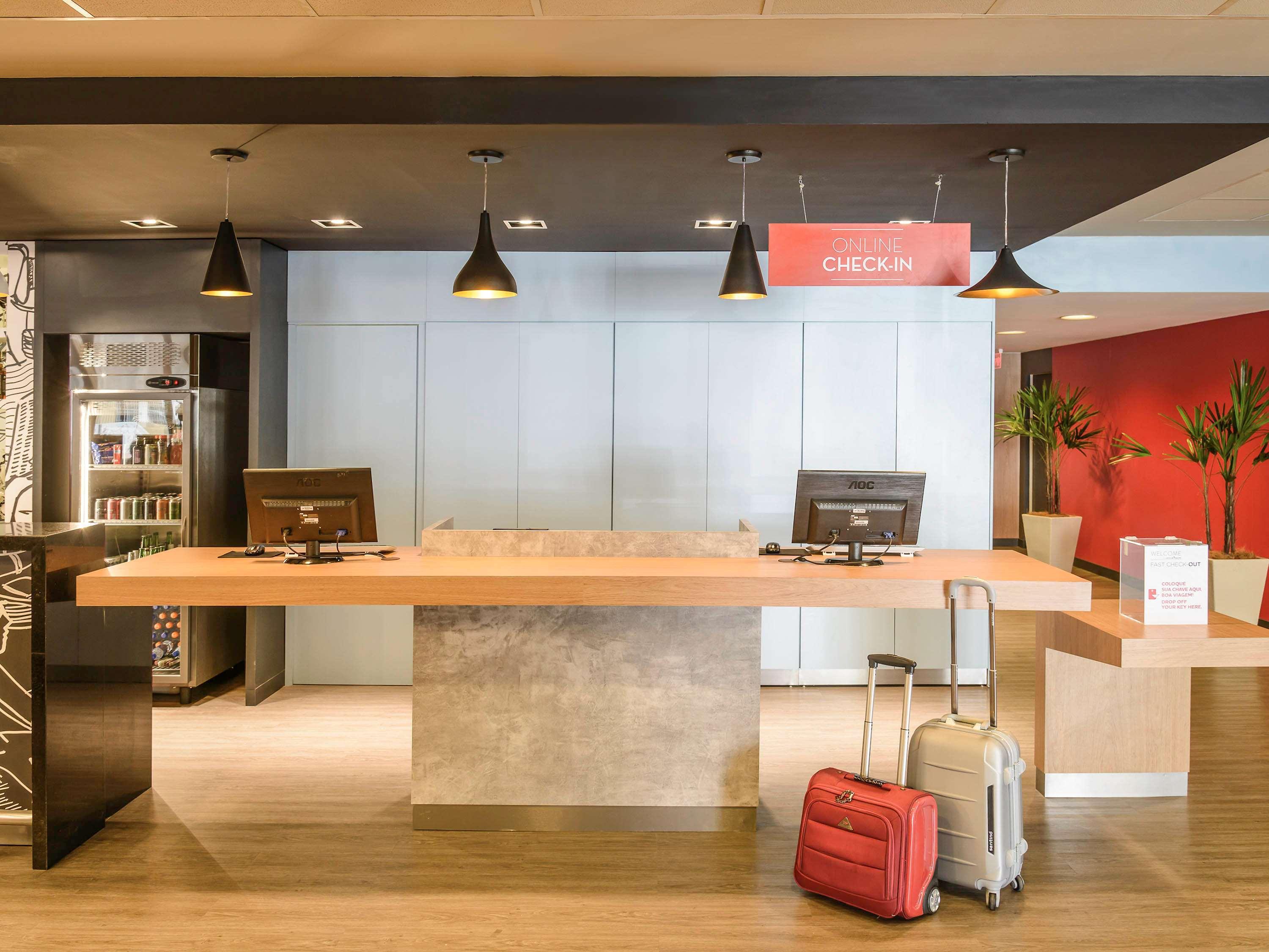 Vista Lobby ibis Aracaju