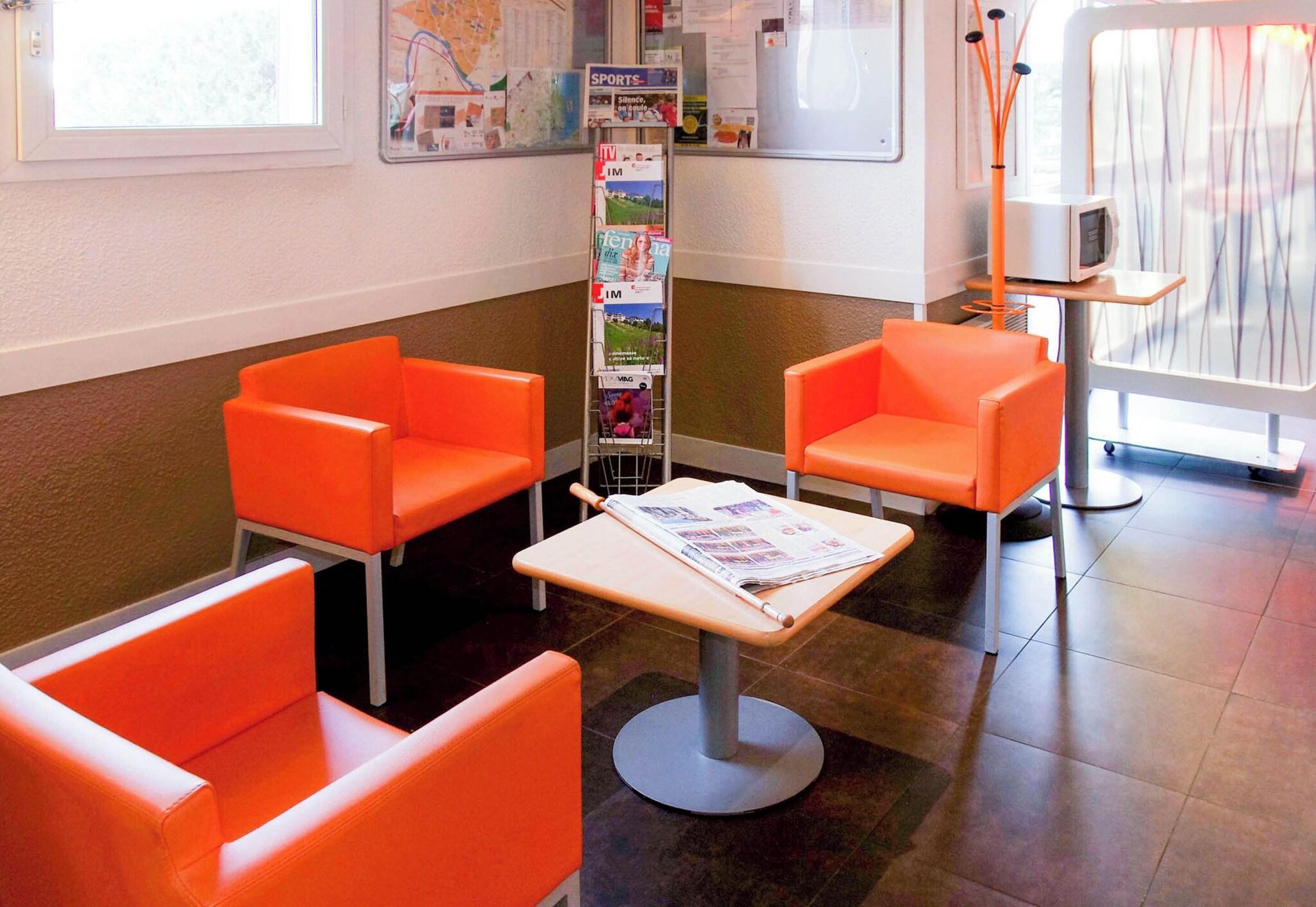 Vista Lobby B&B HOTEL Annemasse Est