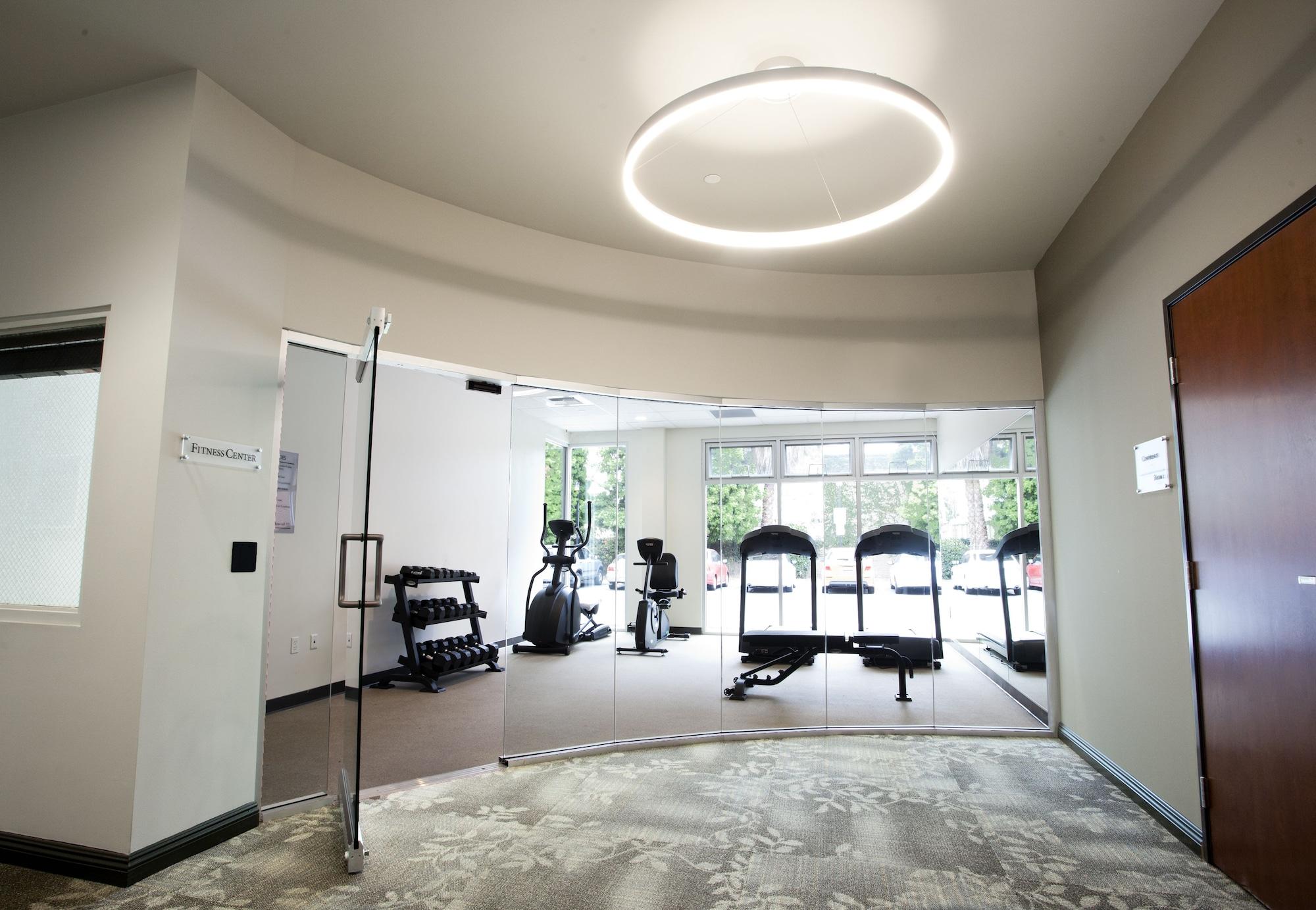 Gimnasio Redac Gateway Hotel In Torrance