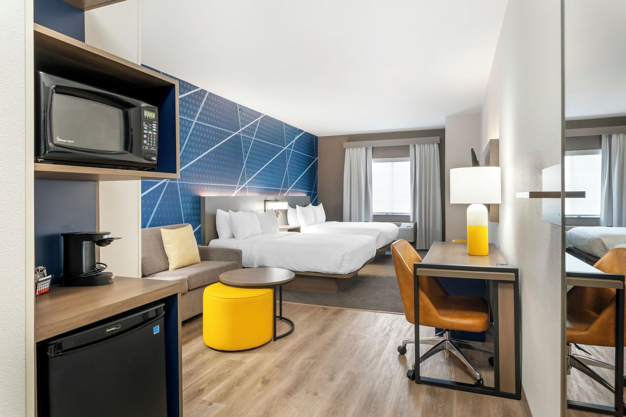 Habitación Comfort Suites Elgin Northwest