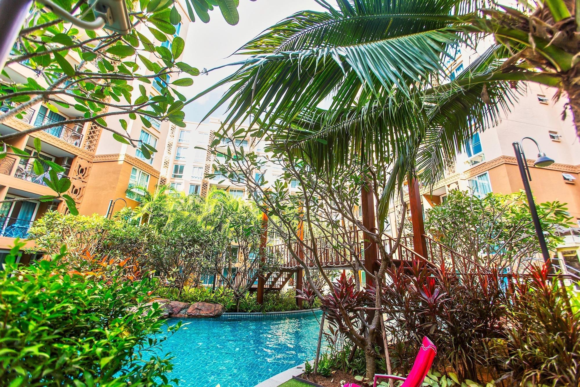 Restaurant Athena Waterpark Jomtien Beach