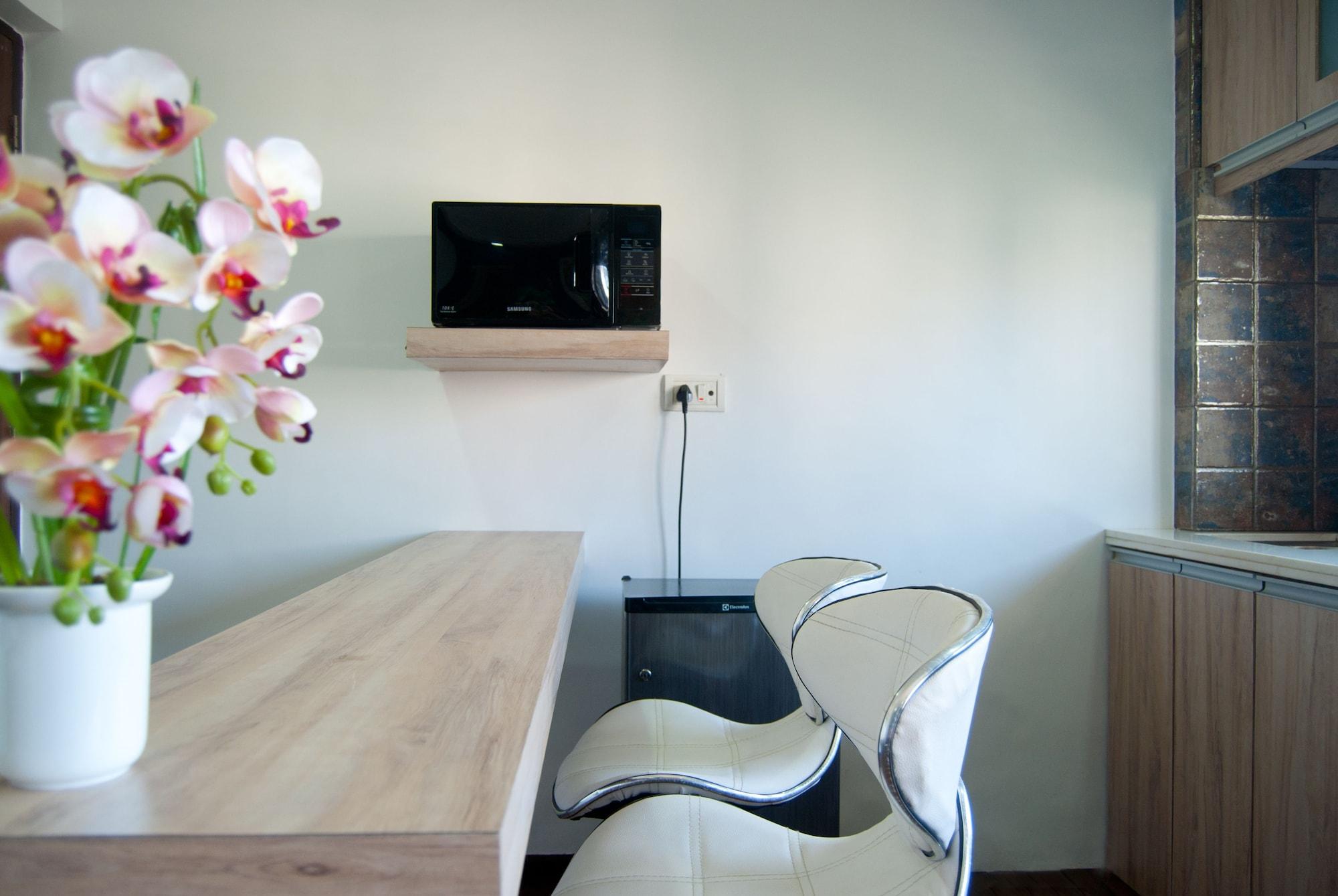 Set de Habitación Landmark Asia Serviced Apartments