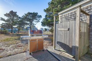 Alquiler Vacacional - Private Dock: Fisherman's Paradise on Bass River