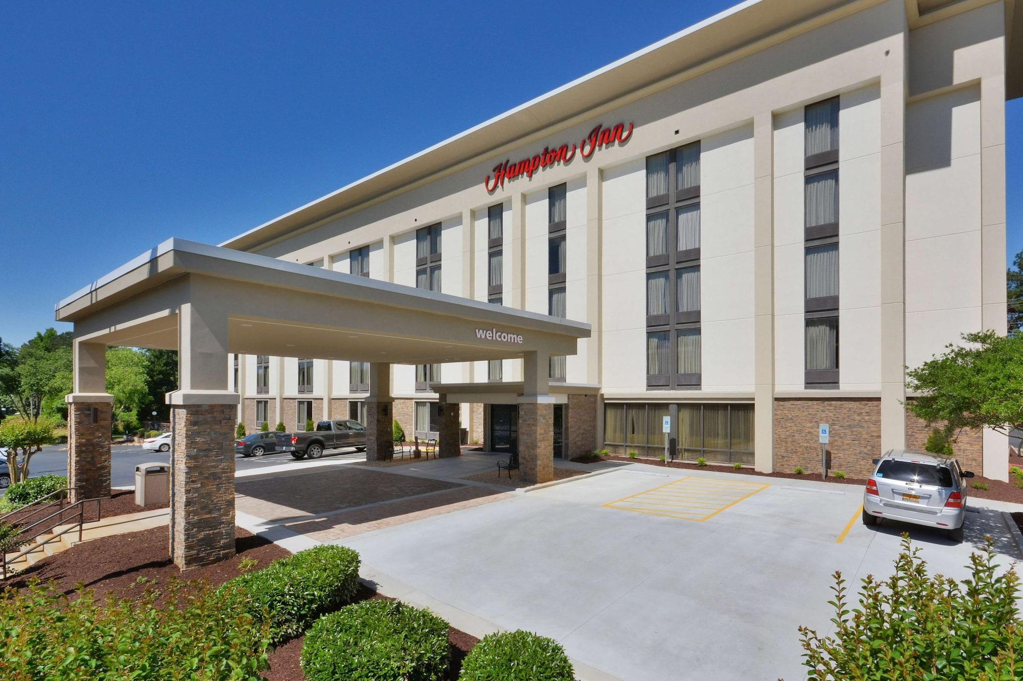 Vista Exterior Hampton Inn Charlotte North / Lake Norman