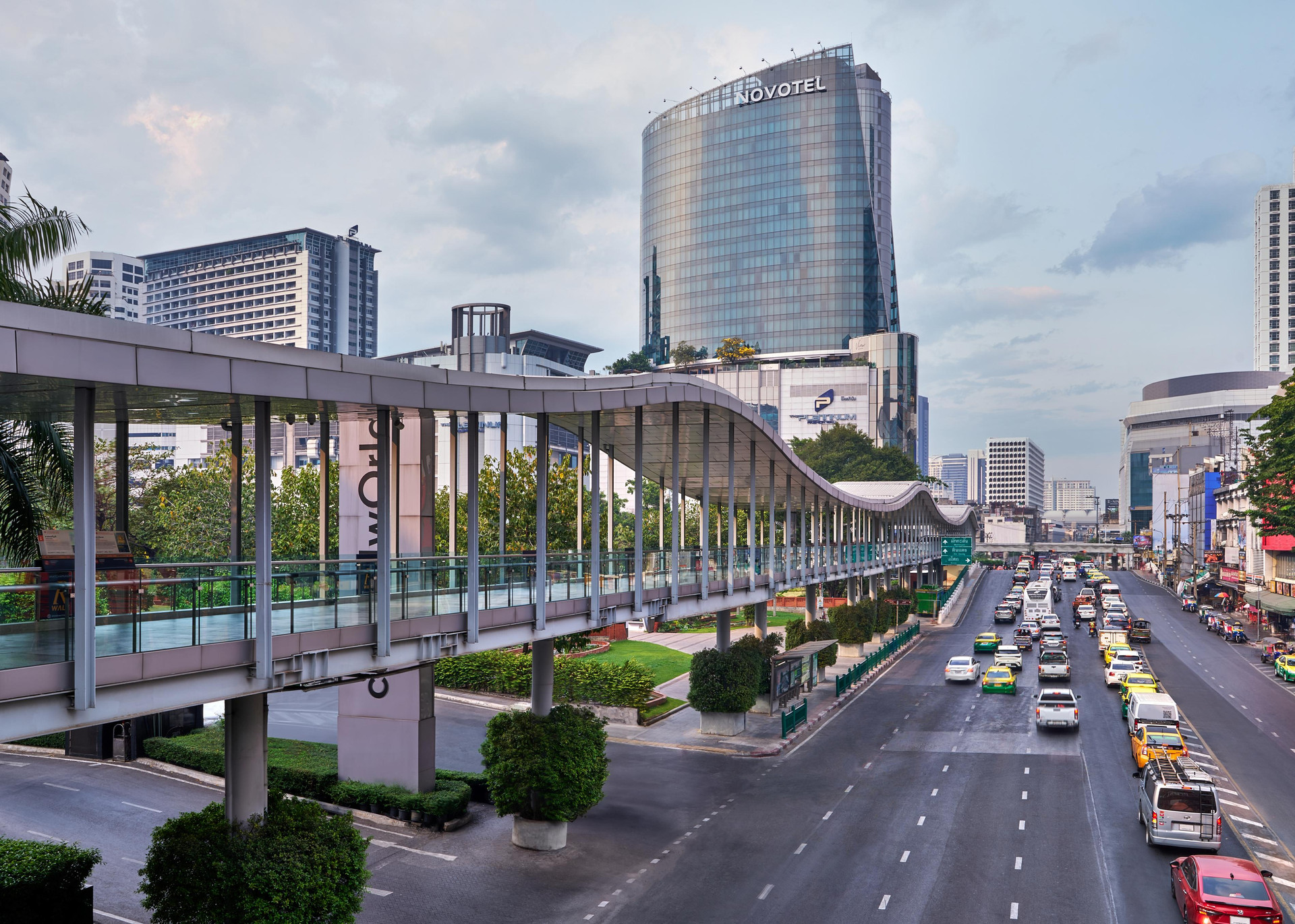 Vista Exterior Novotel Bangkok Platinum