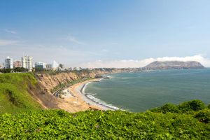 Passagem - Voos para Lima