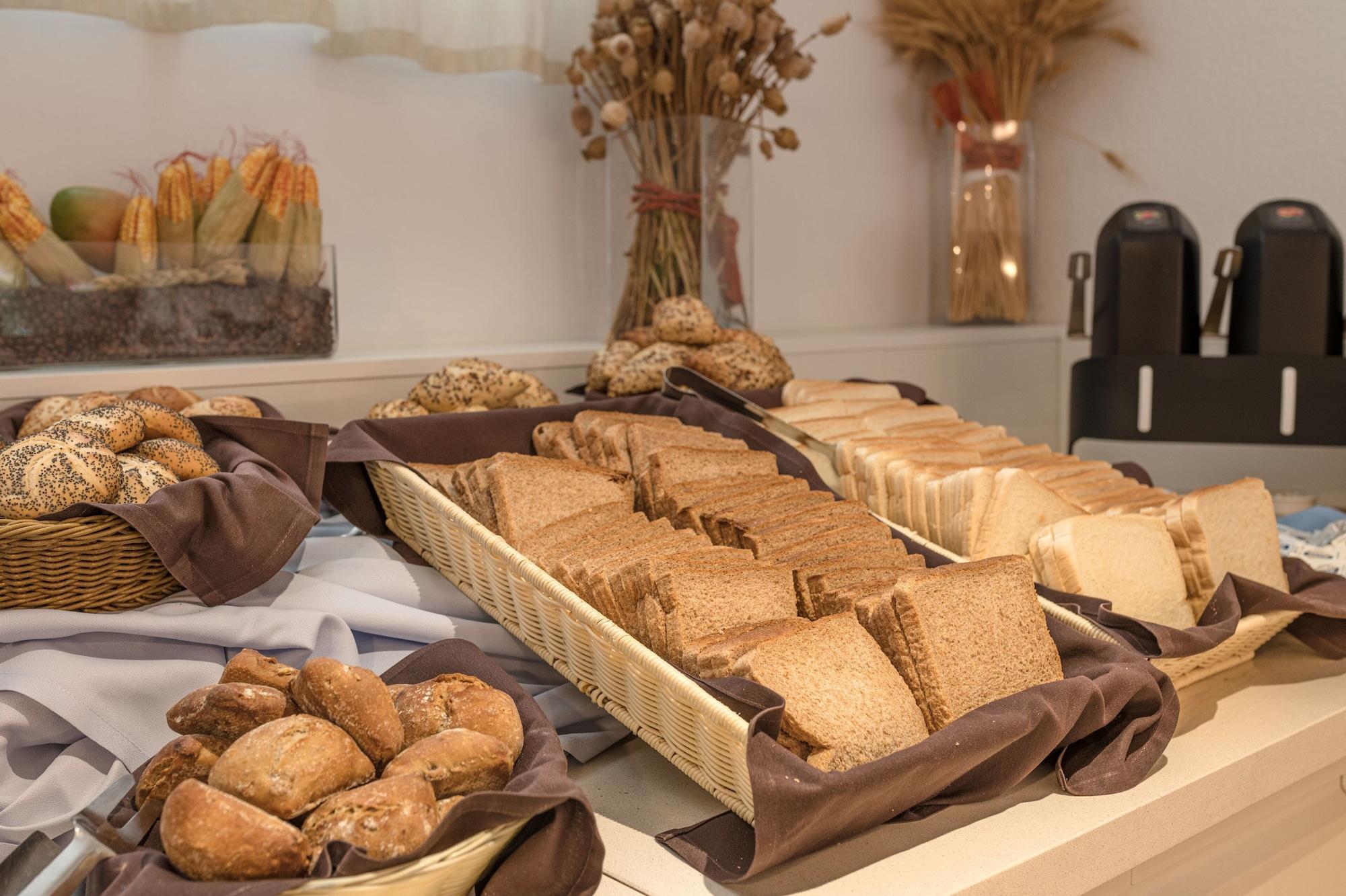 Restaurant Hotel Apartamentos El Pinar