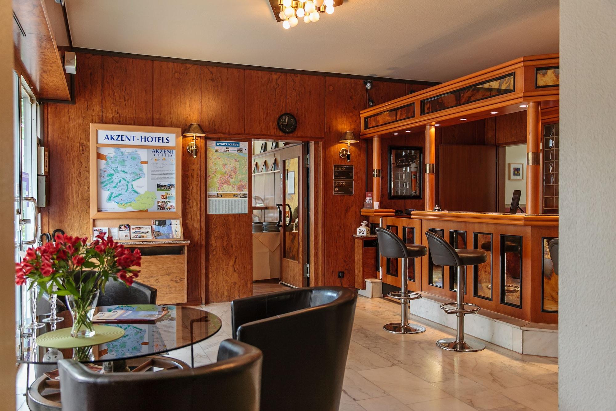 Bar/Salón Akzent City Hotel Kleve