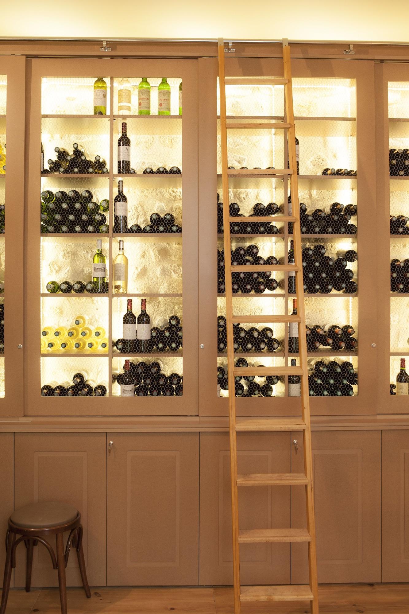 Bar/Salón Une Chambre chez Dupont