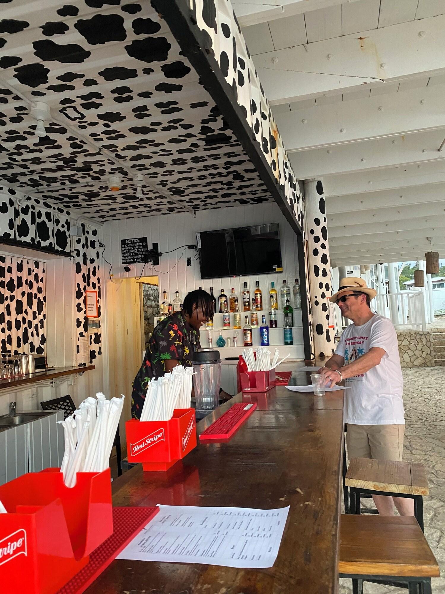 Bar/Salón Begona Cliff Hotel