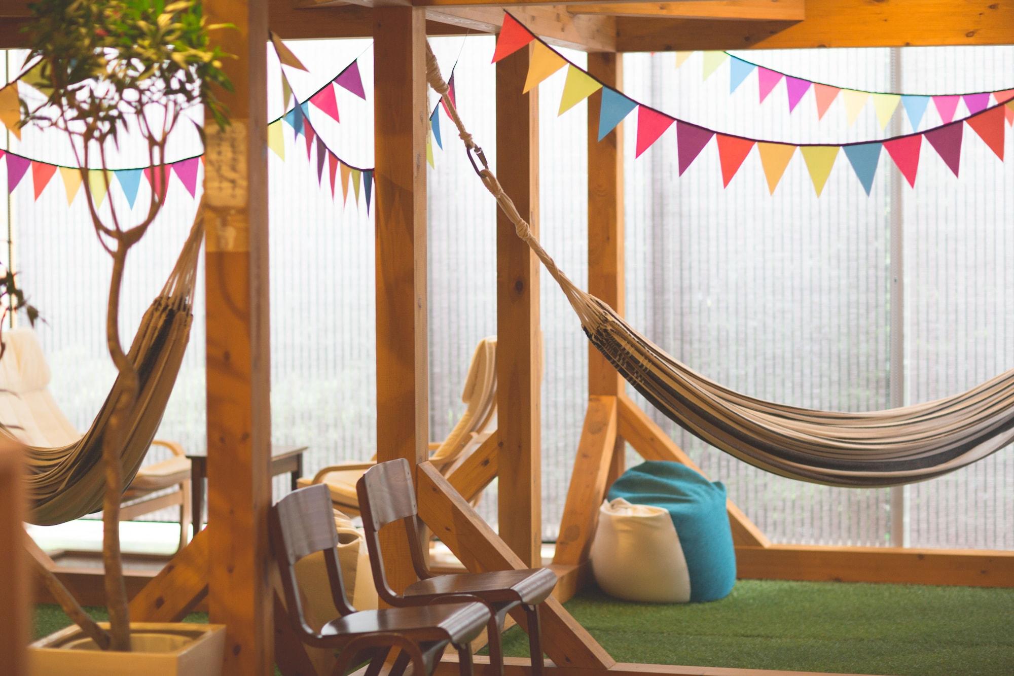 Varios Ofuro Cafe Utatane