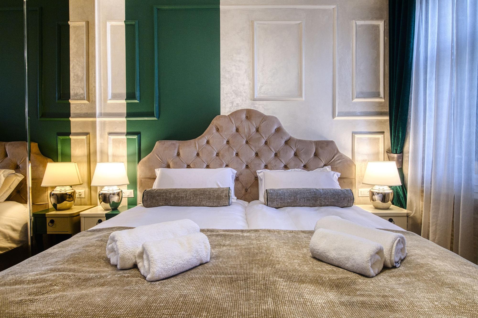 Varios Riva Palace - design rooms