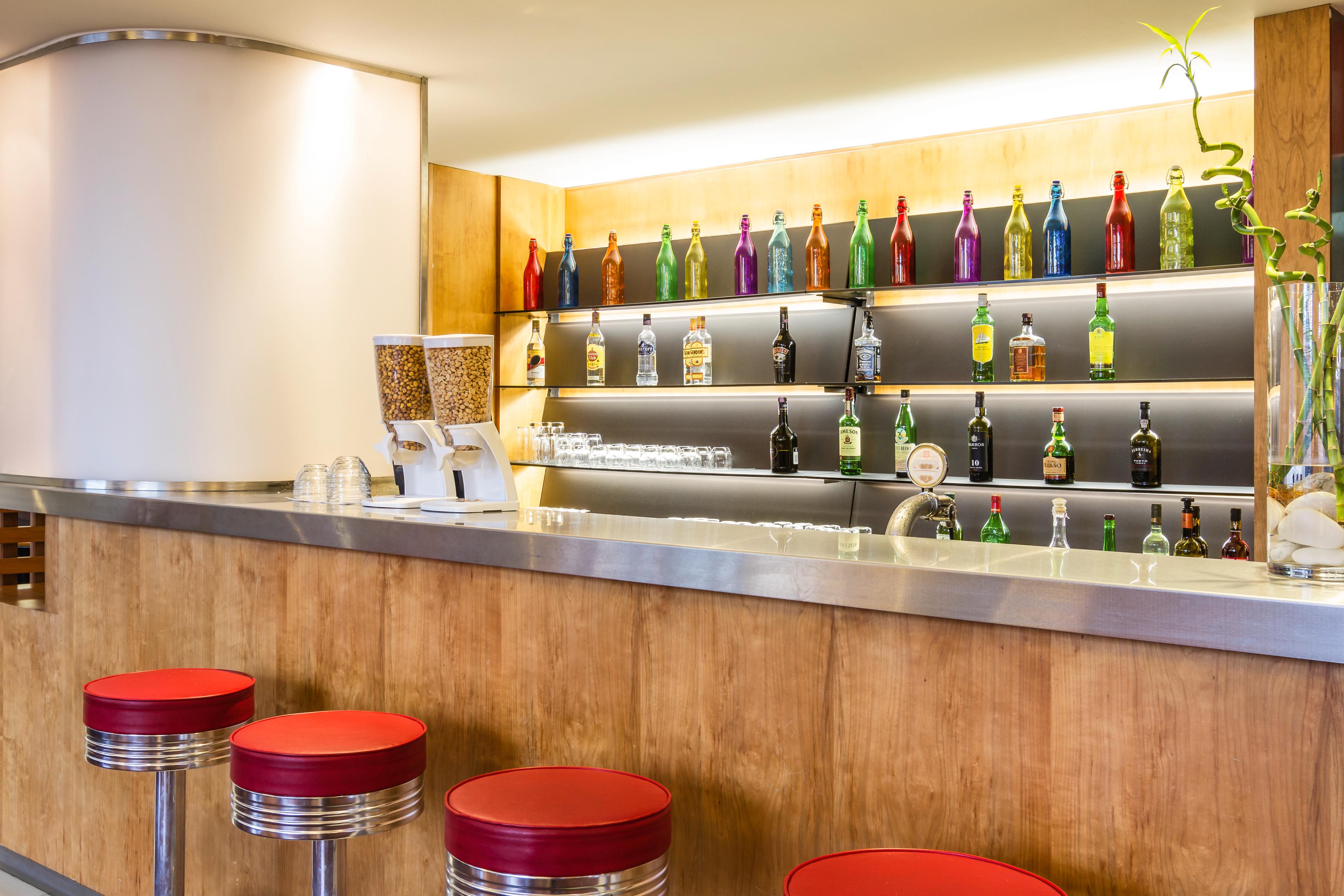 Bar/Salón ibis Coimbra Centro