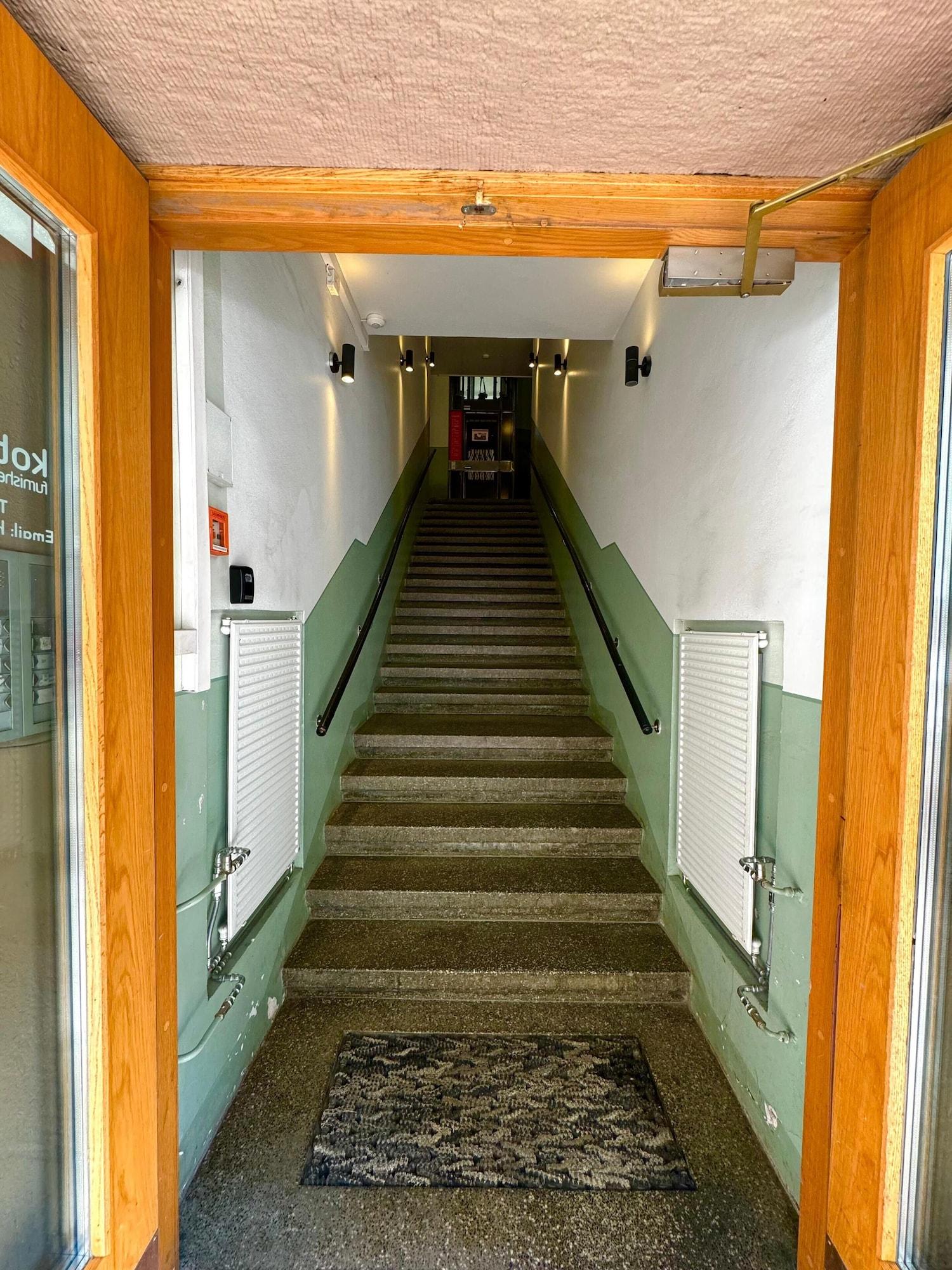 Vista Lobby Kotimaailma Aparthotel Kamppi - 1BR for 3