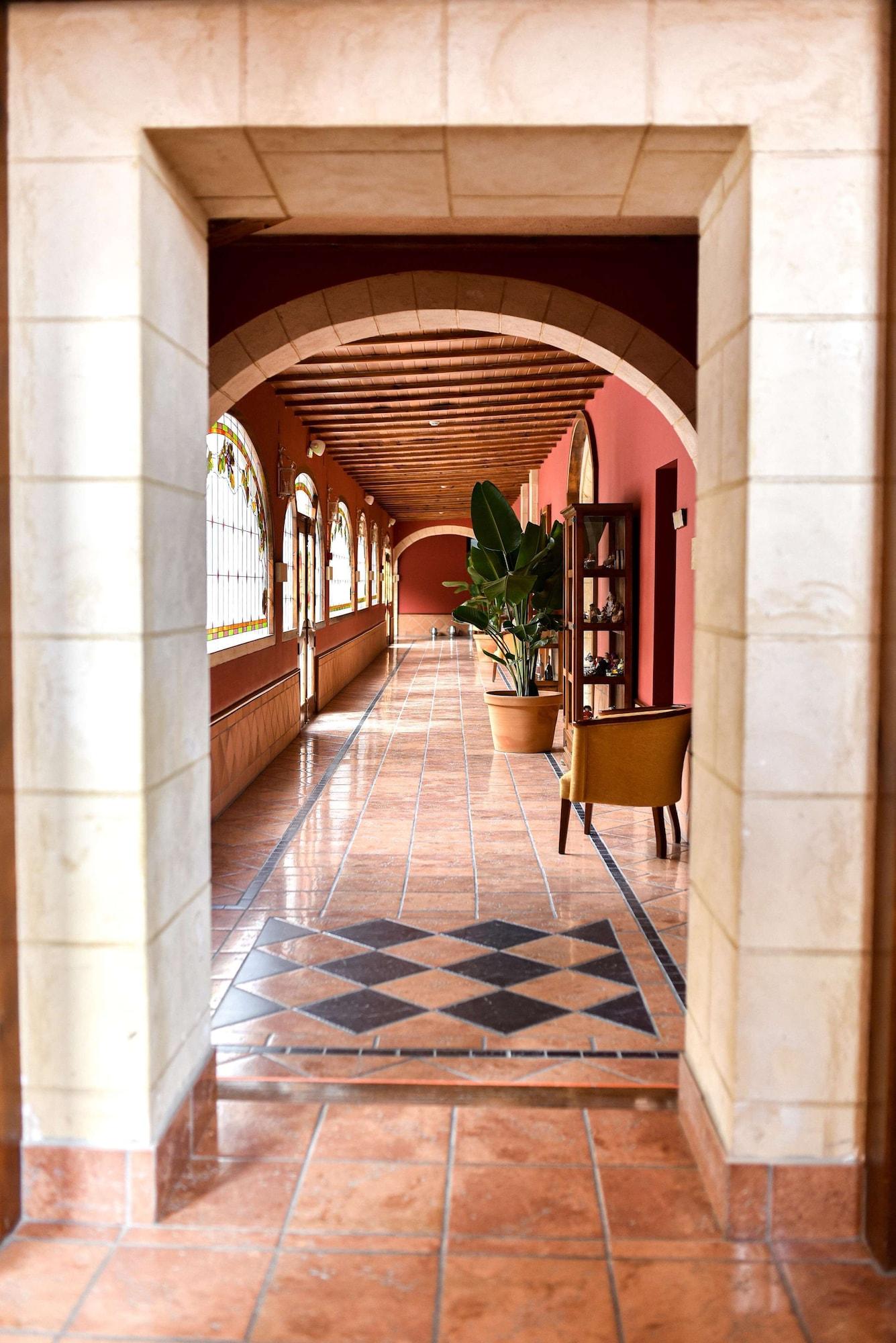 Vista Lobby Hotel Alegria Bodega Real