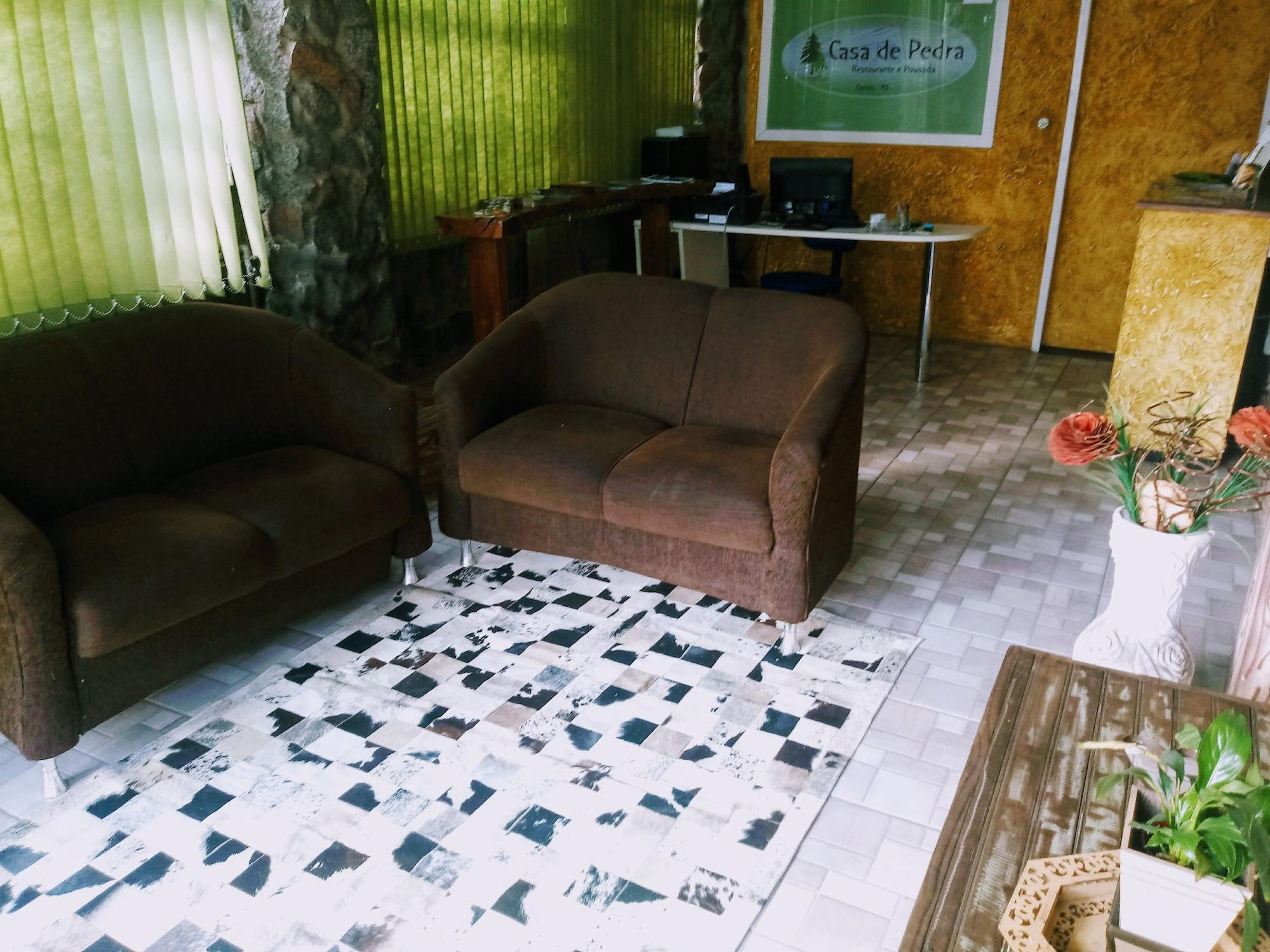 Vista Lobby Casa de Pedra Mineira