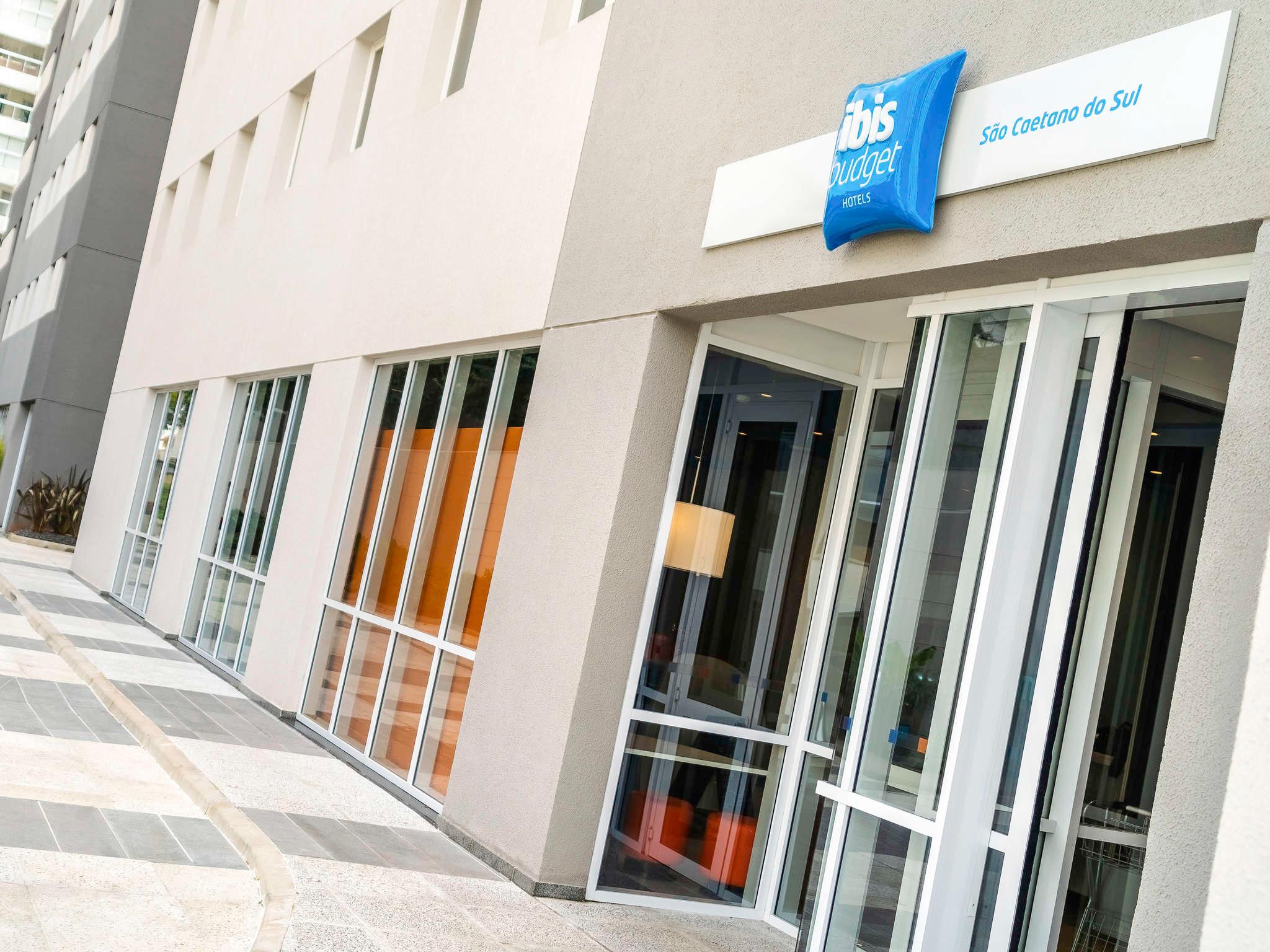 Vista Exterior Ibis budget Sao Caetano