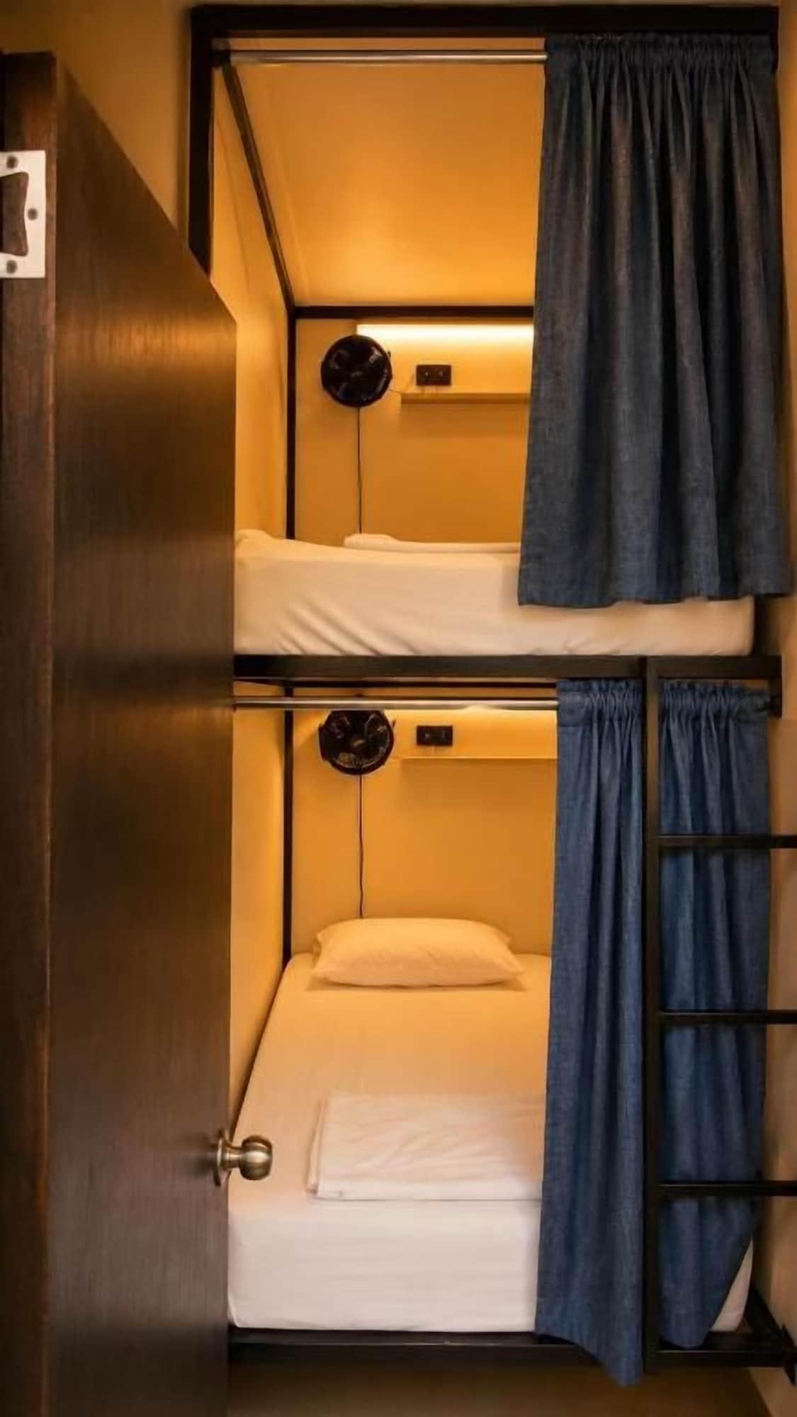 Habitación La Familia Hostel
