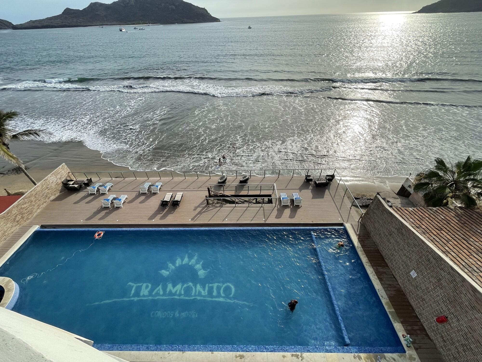 Varios Tramonto Resort