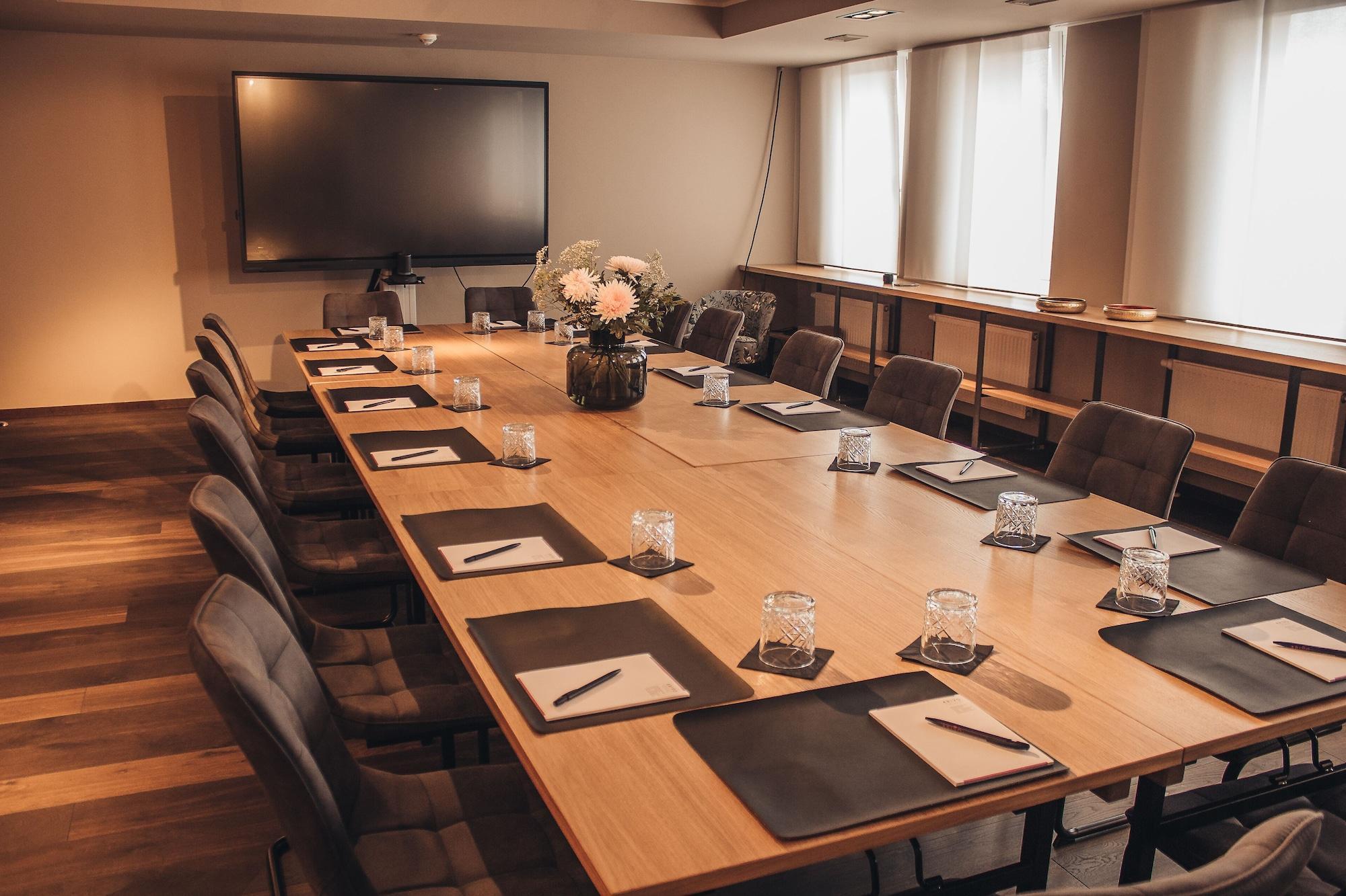 Sala de Reuniones Arivo Aparthotel