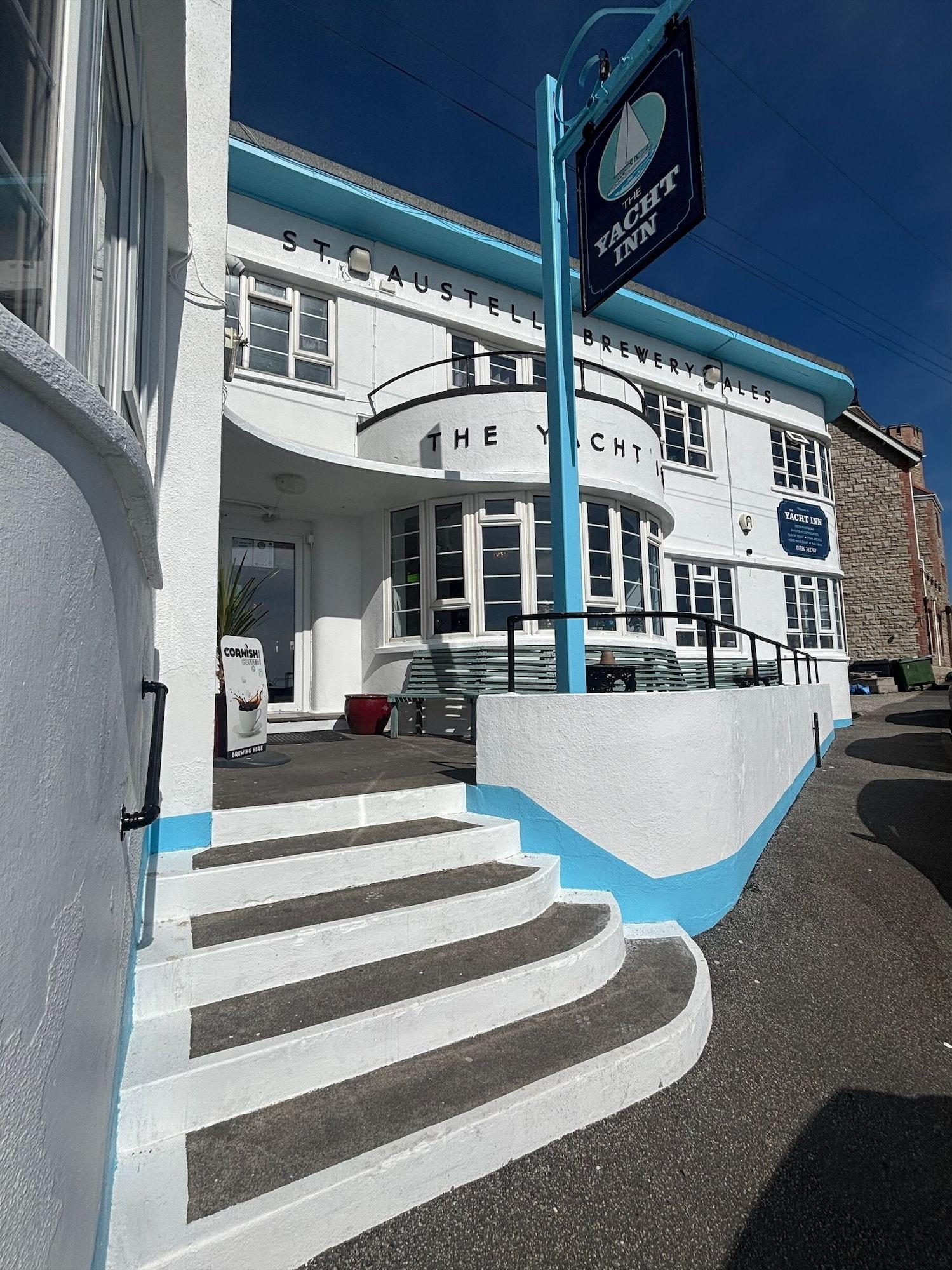 Vista Exterior The Yacht Inn