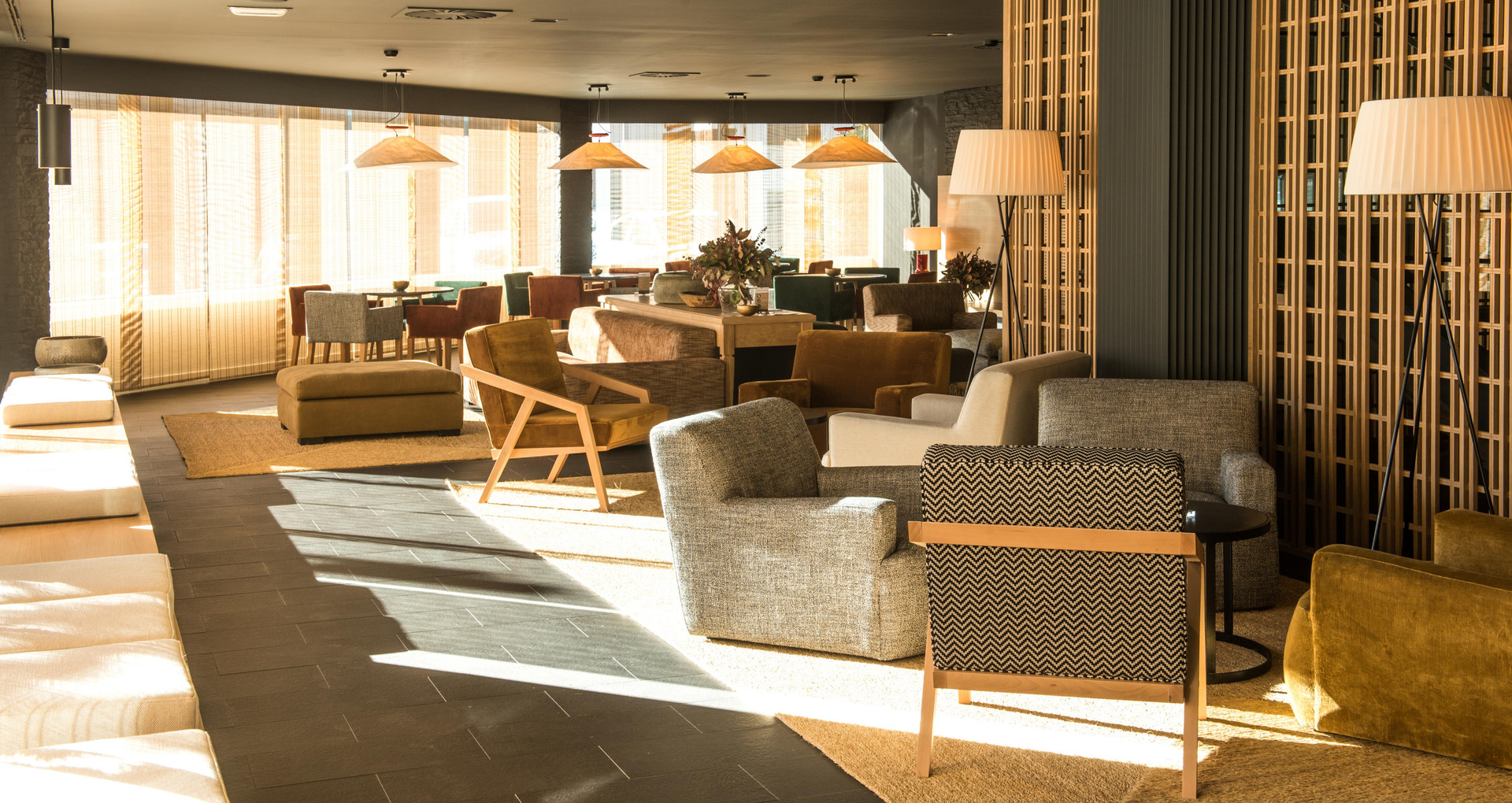 Vista Lobby Park Piolets MountainHotel & Spa