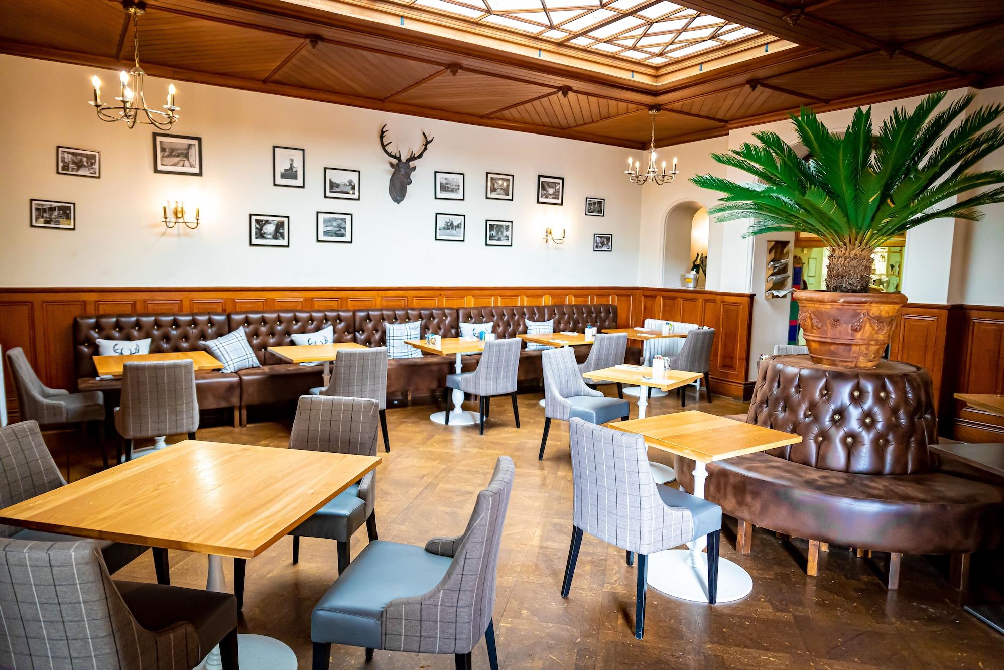 Restaurant Accommodation at Salomons Estate