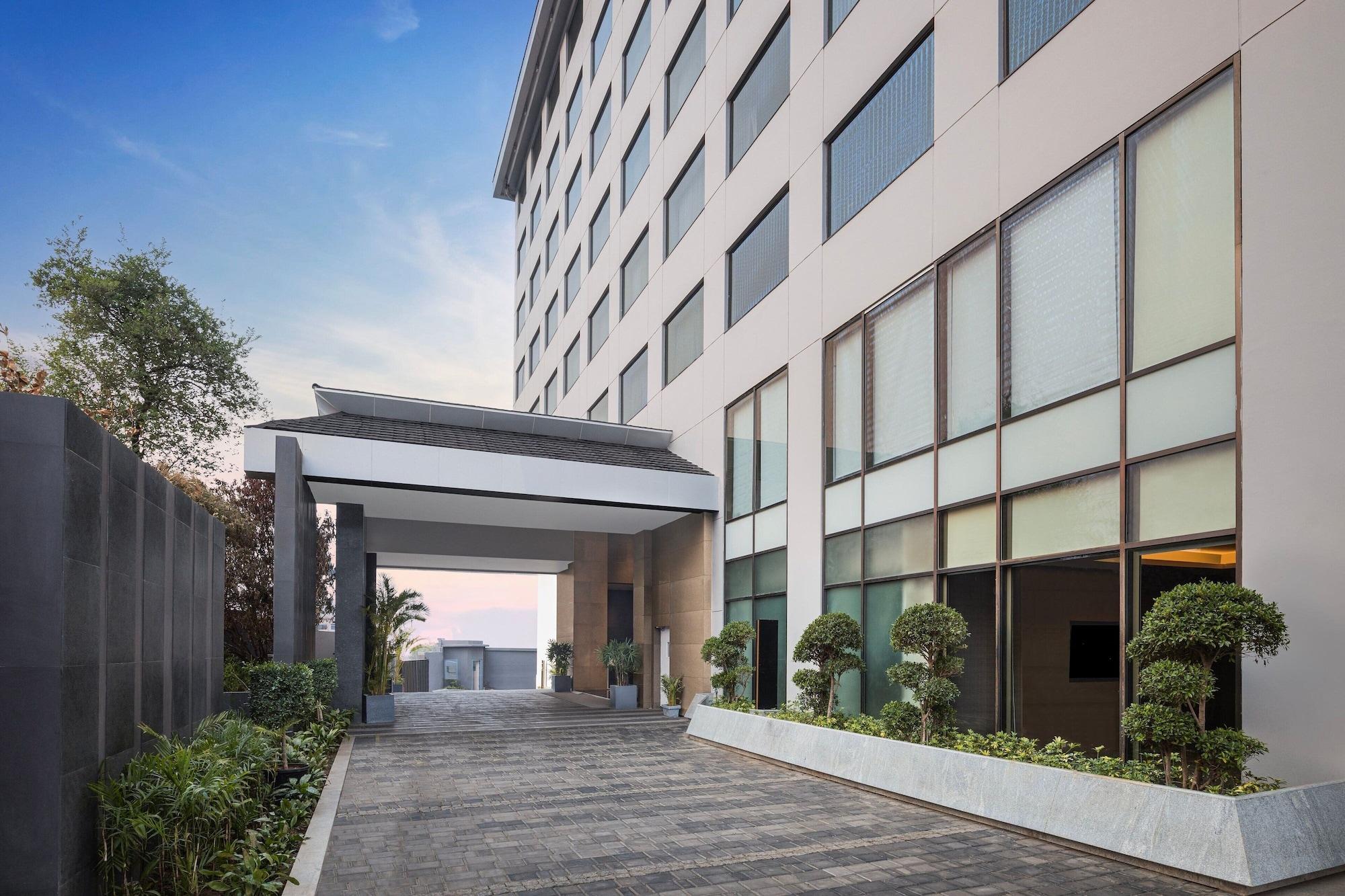 Vista Exterior Courtyard By Marriott Shillong