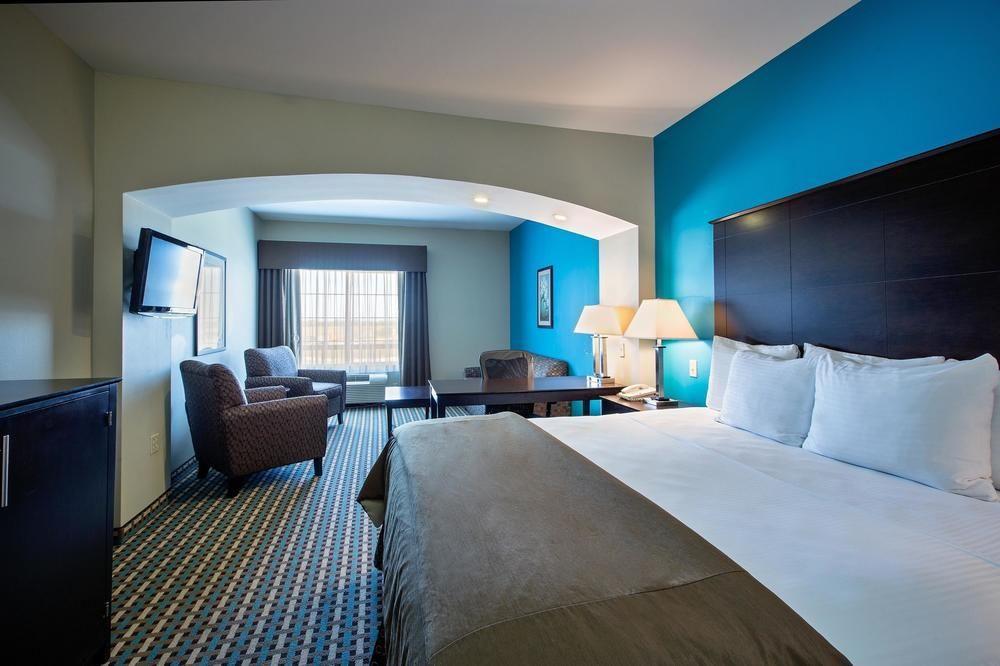 Vista Exterior Best Western Iowa/Lake Charles East