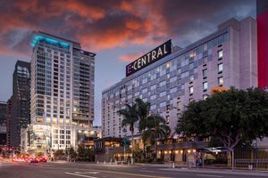 Alojamiento - E-Central Downtown Los Angeles Hotel