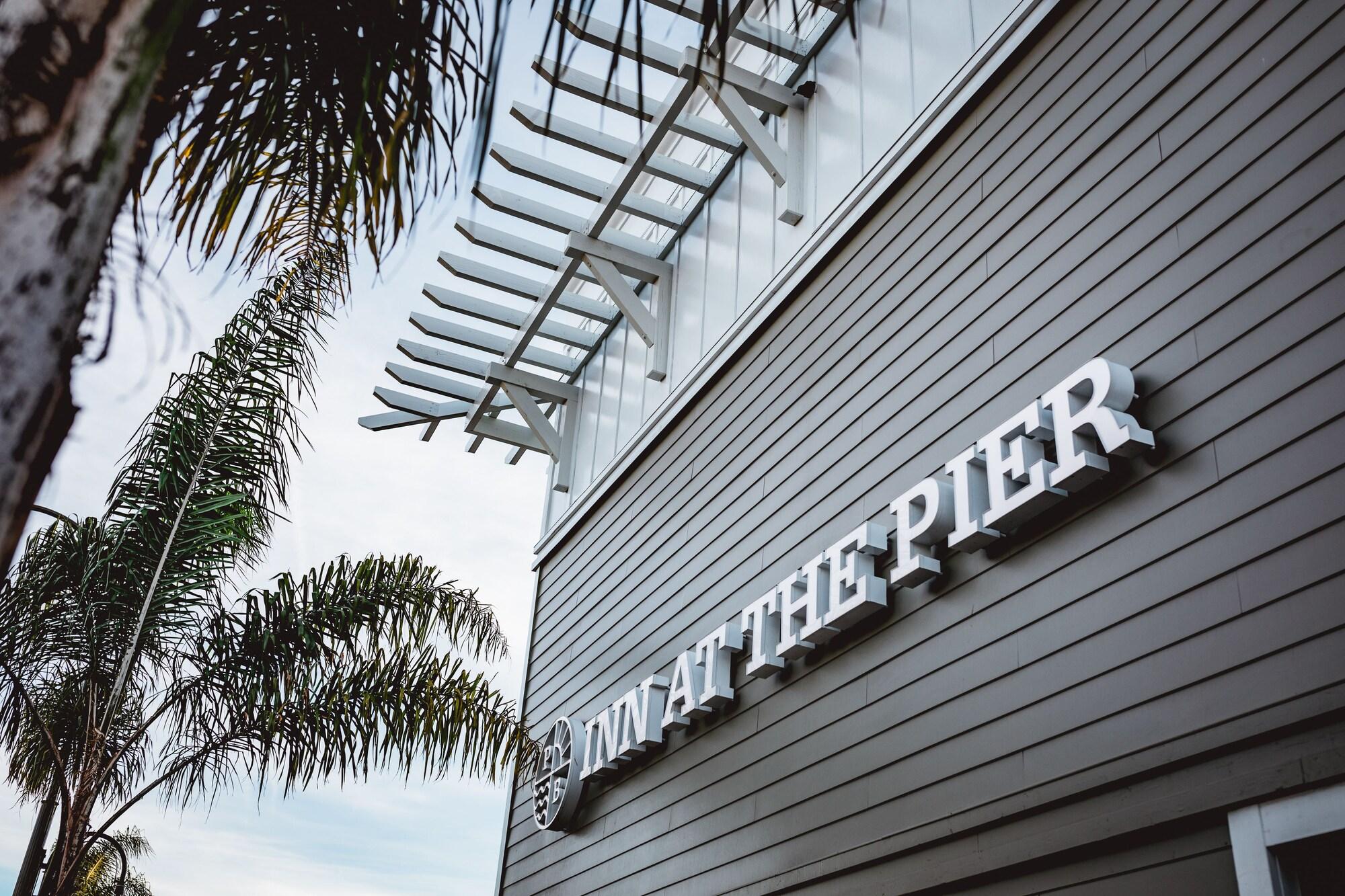 Vista Exterior Inn at the Pier Pismo Beach, Curio Collection by Hilton
