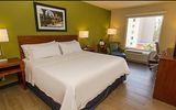 Holiday Inn Express Guadalajara Aeropuerto