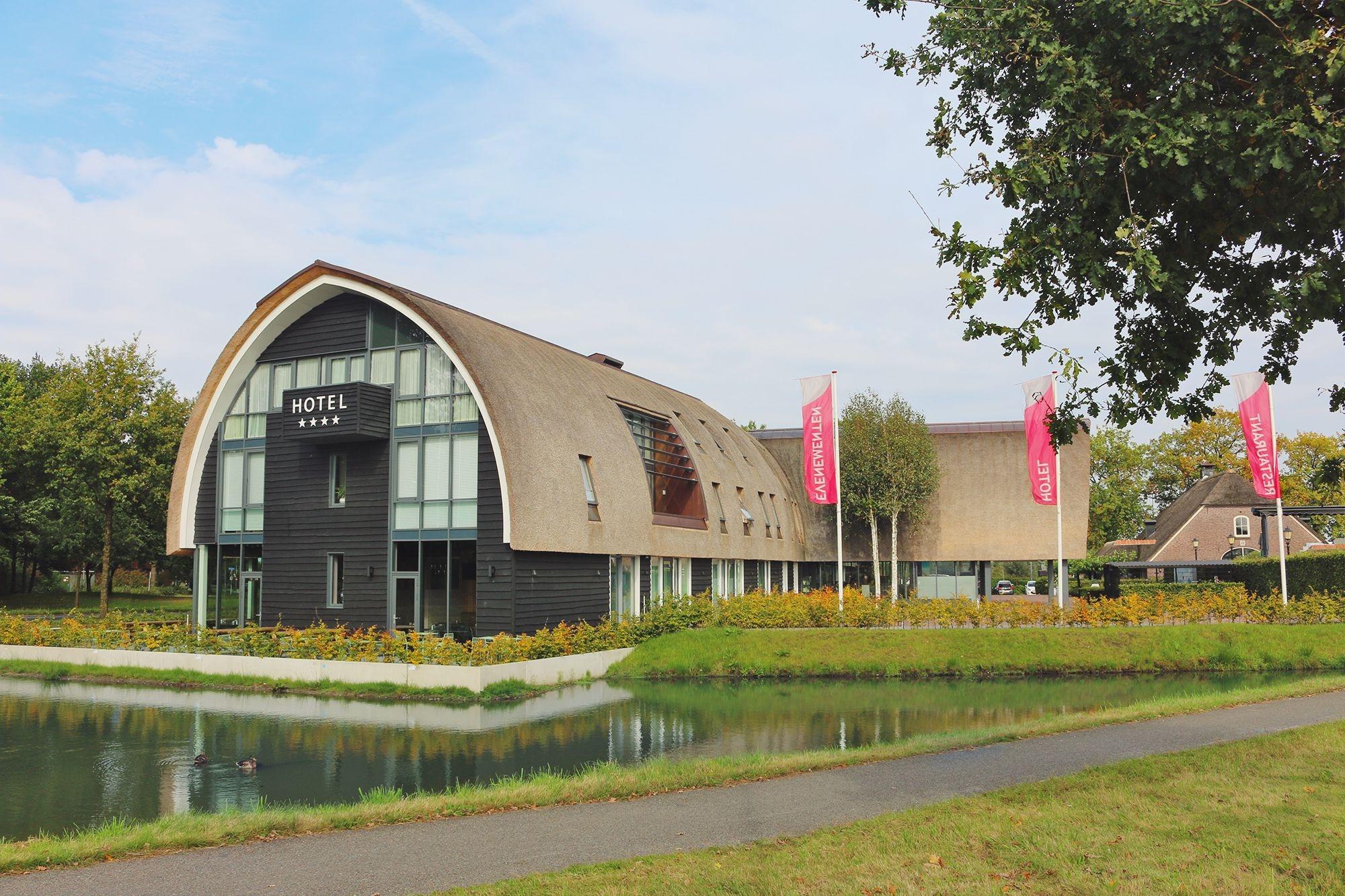 Vista Exterior Hotel De Roode Schuur