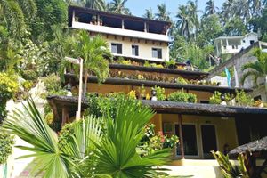 Alojamiento - Oriental Sabang Hill Resort