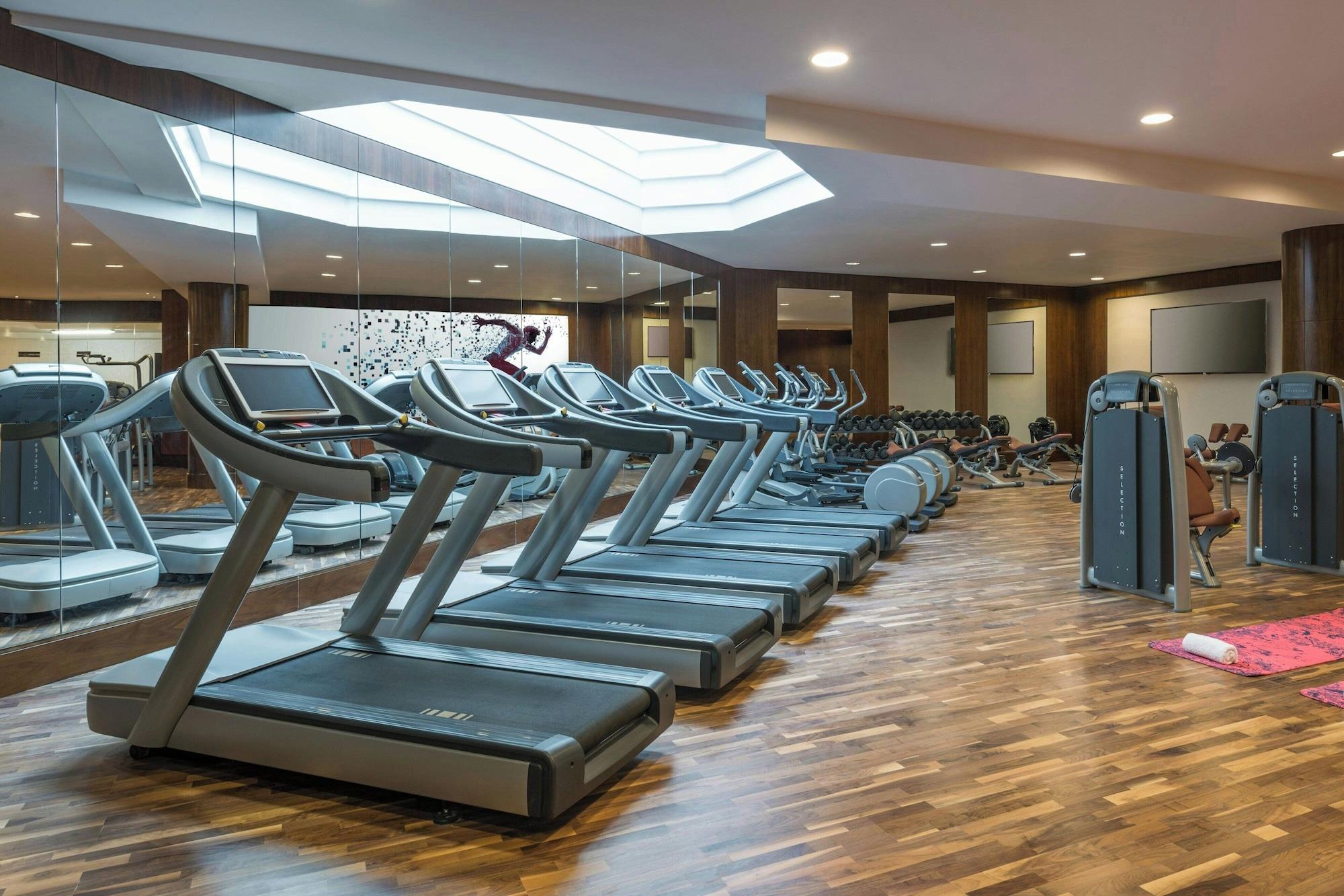 Gimnasio Sheraton Oman Hotel