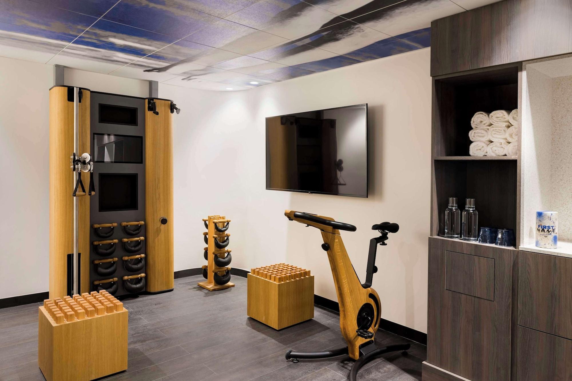 Gimnasio FirstName Bordeaux - part of JdV by Hyatt