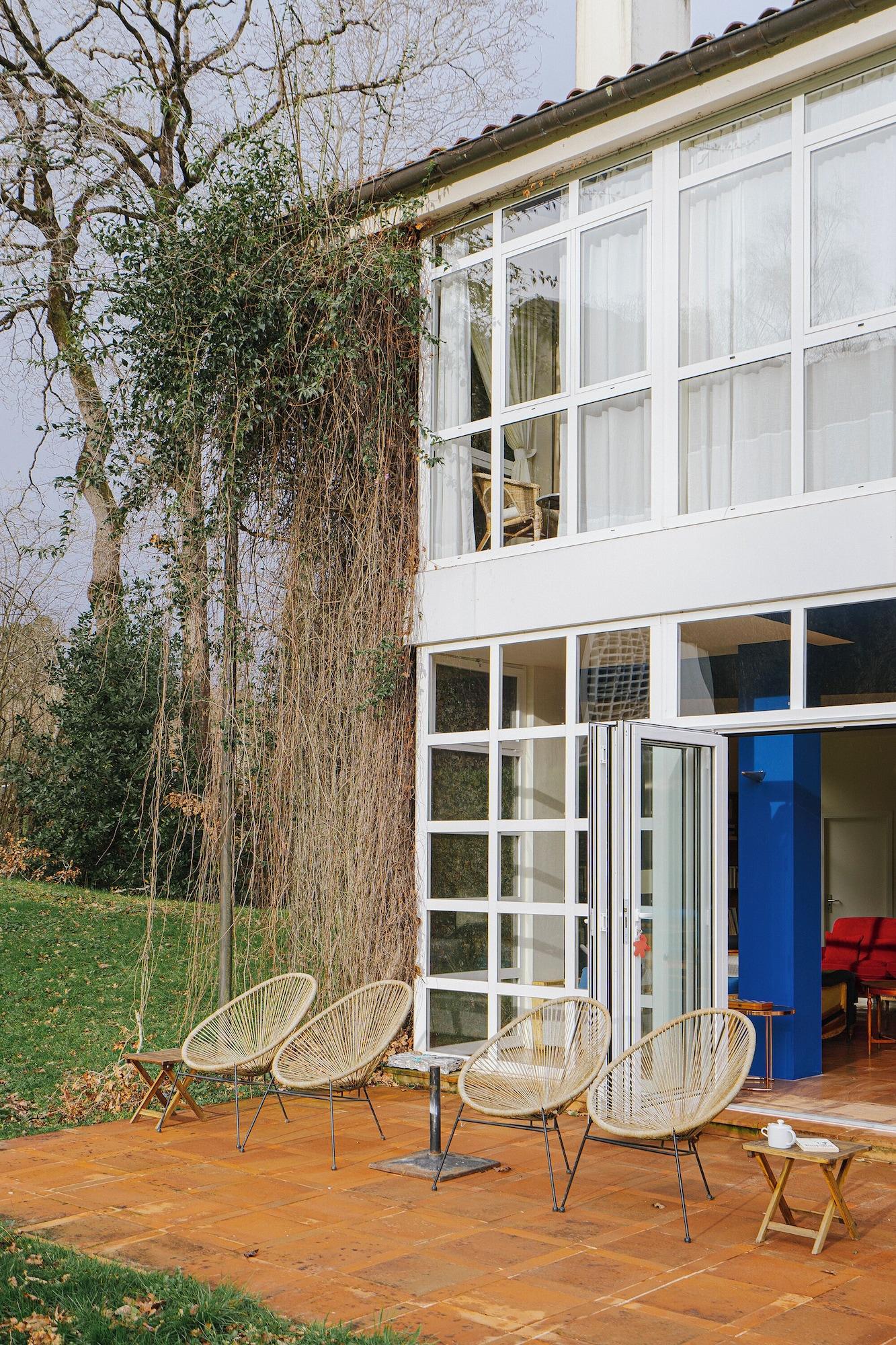 Vista Exterior La Posada de Babel