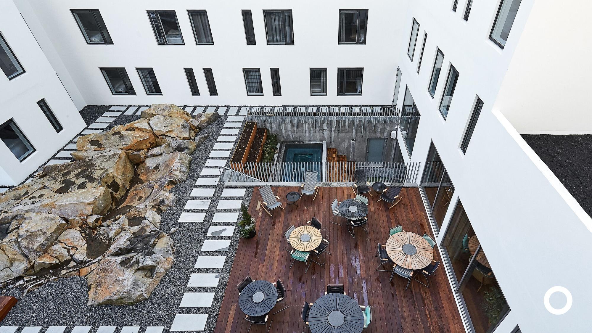 Vista Exterior Miðgarður by Center Hotels