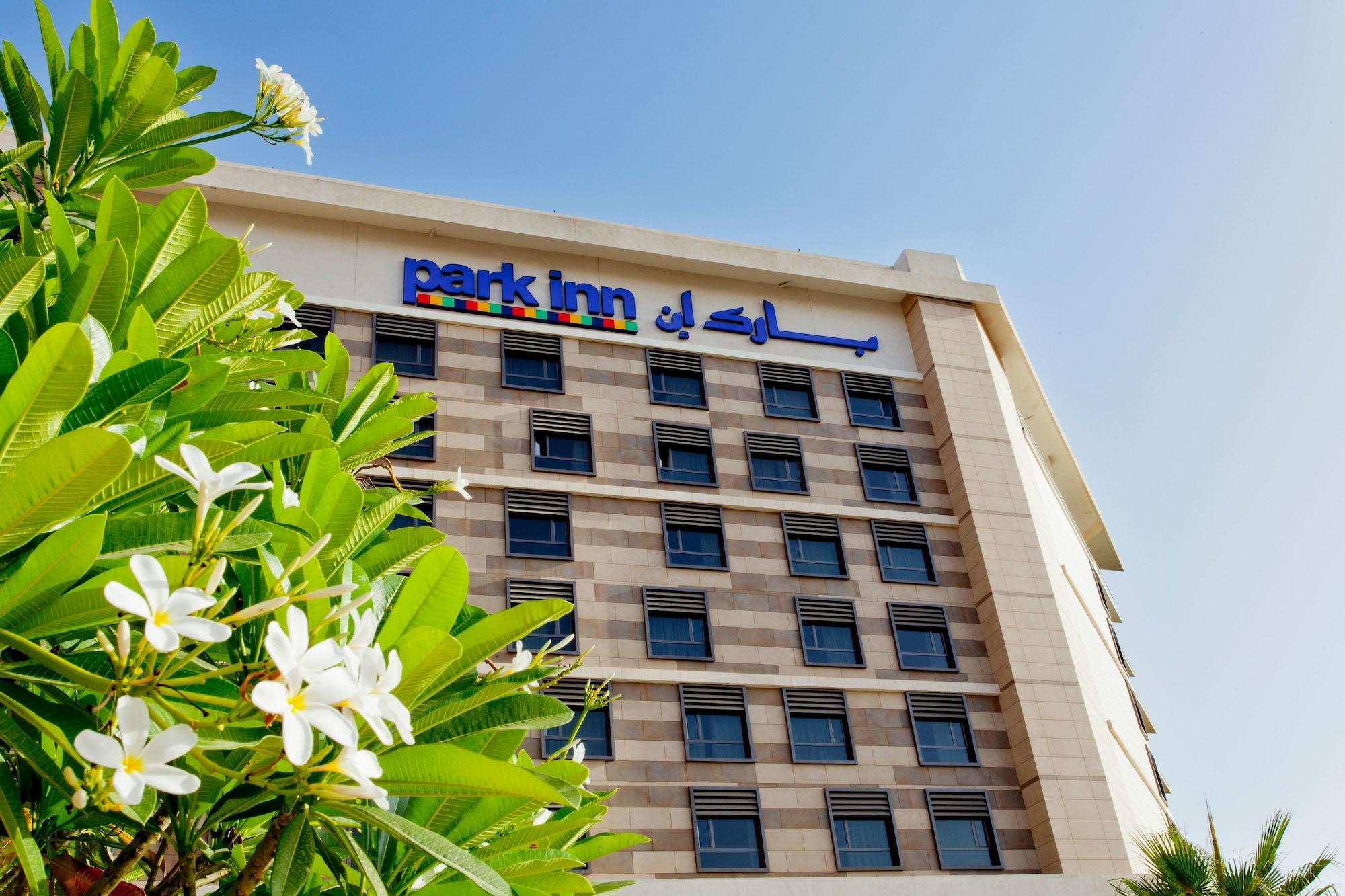 Vista Exterior Park Inn by Radisson Abu Dhabi Yas Island