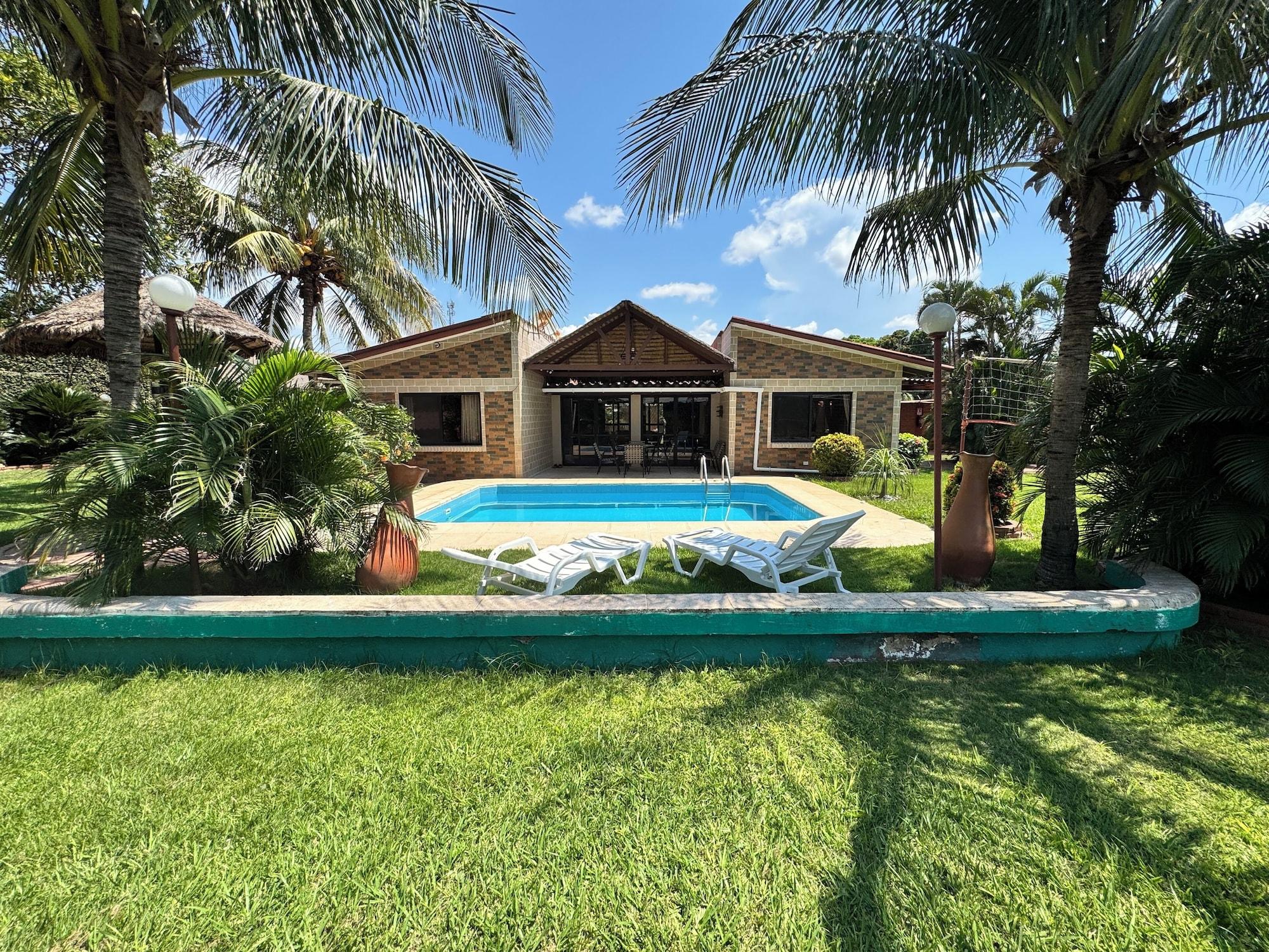 Vista Exterior Casa Por Temporadas