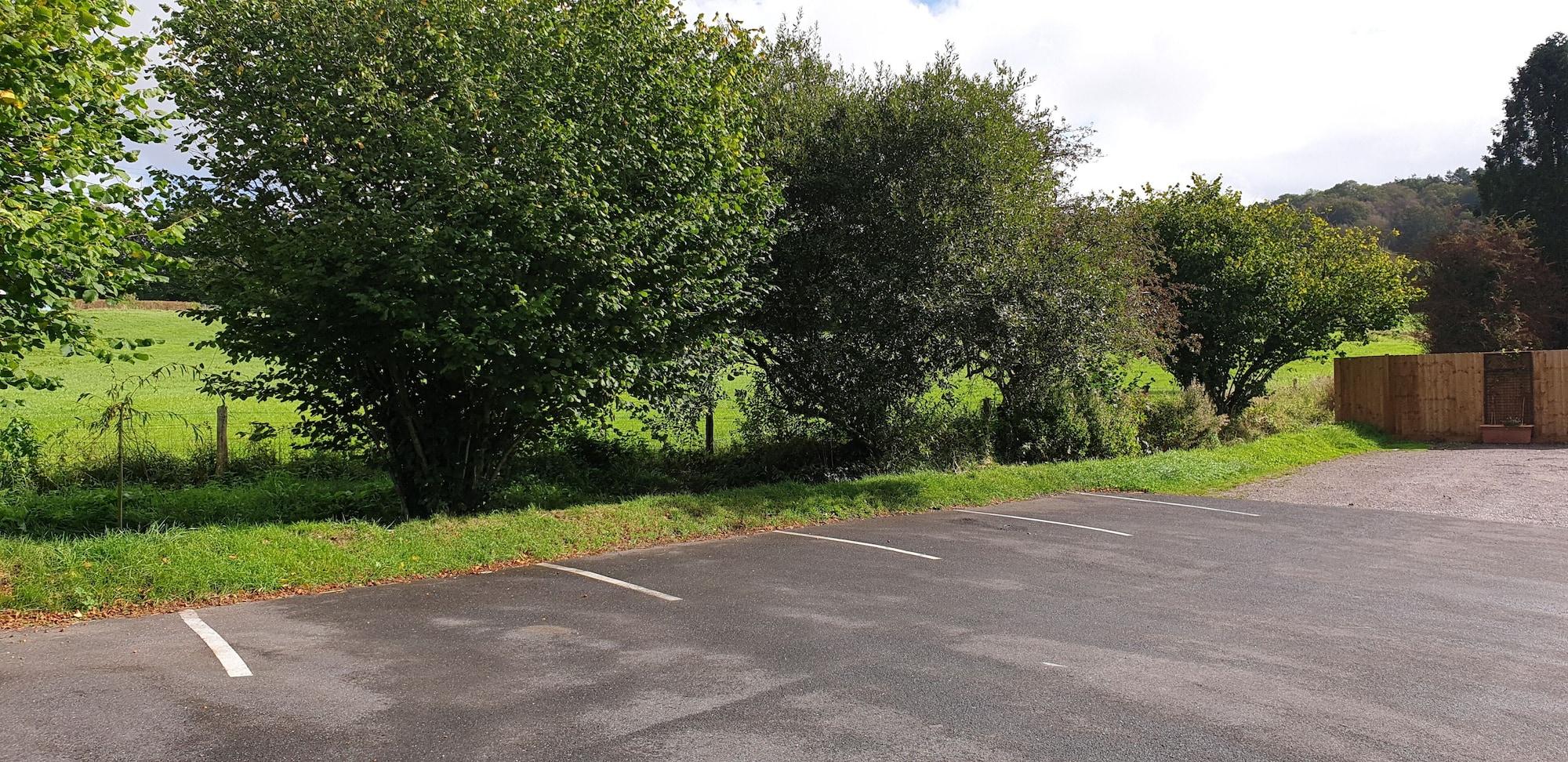 Vista Exterior Monkton Court House B&B