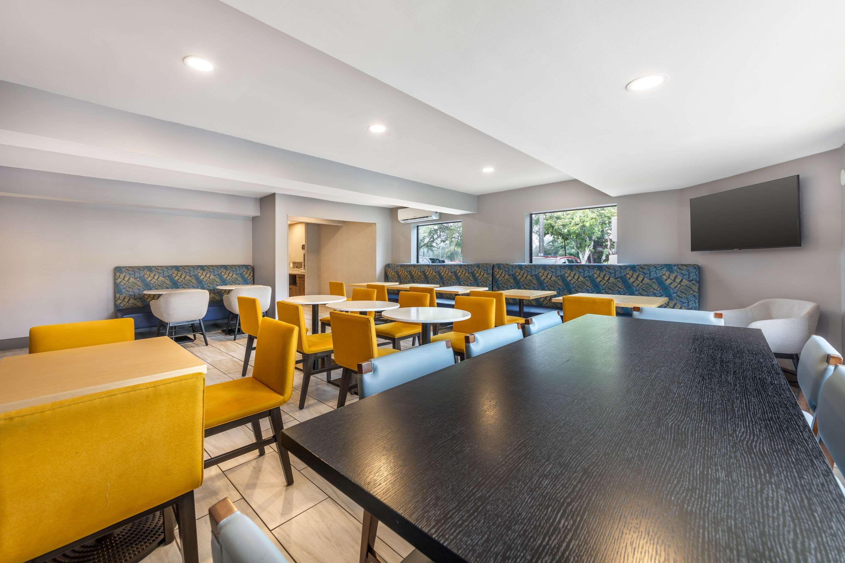 Restaurant Sleep Inn Miami International Airport