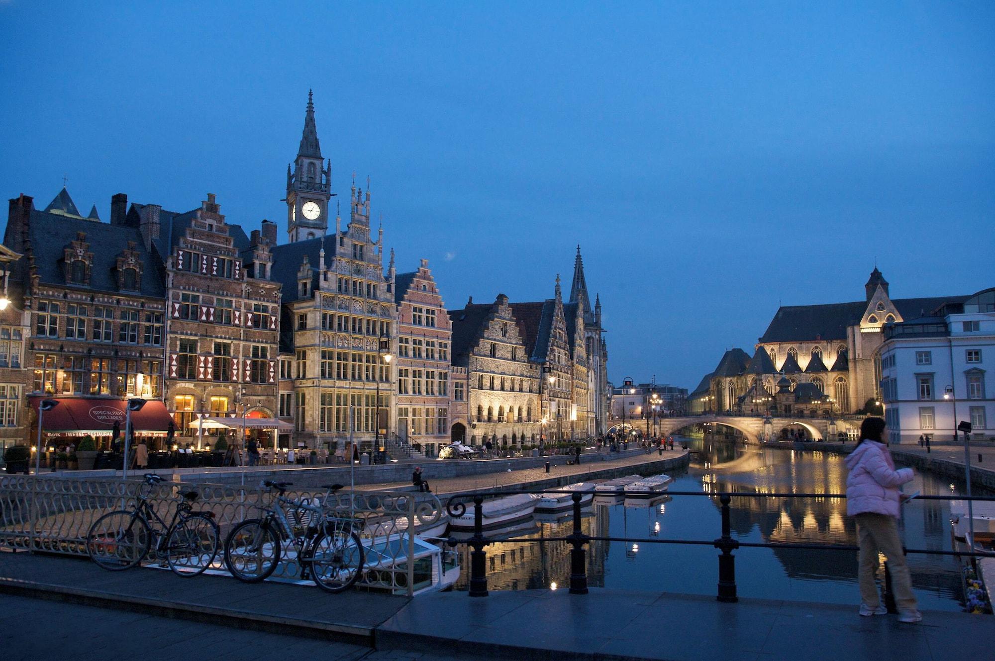 Vista Exterior Rooms With A View