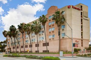 Alojamiento - Ramada by Wyndham Hawthorne/LAX