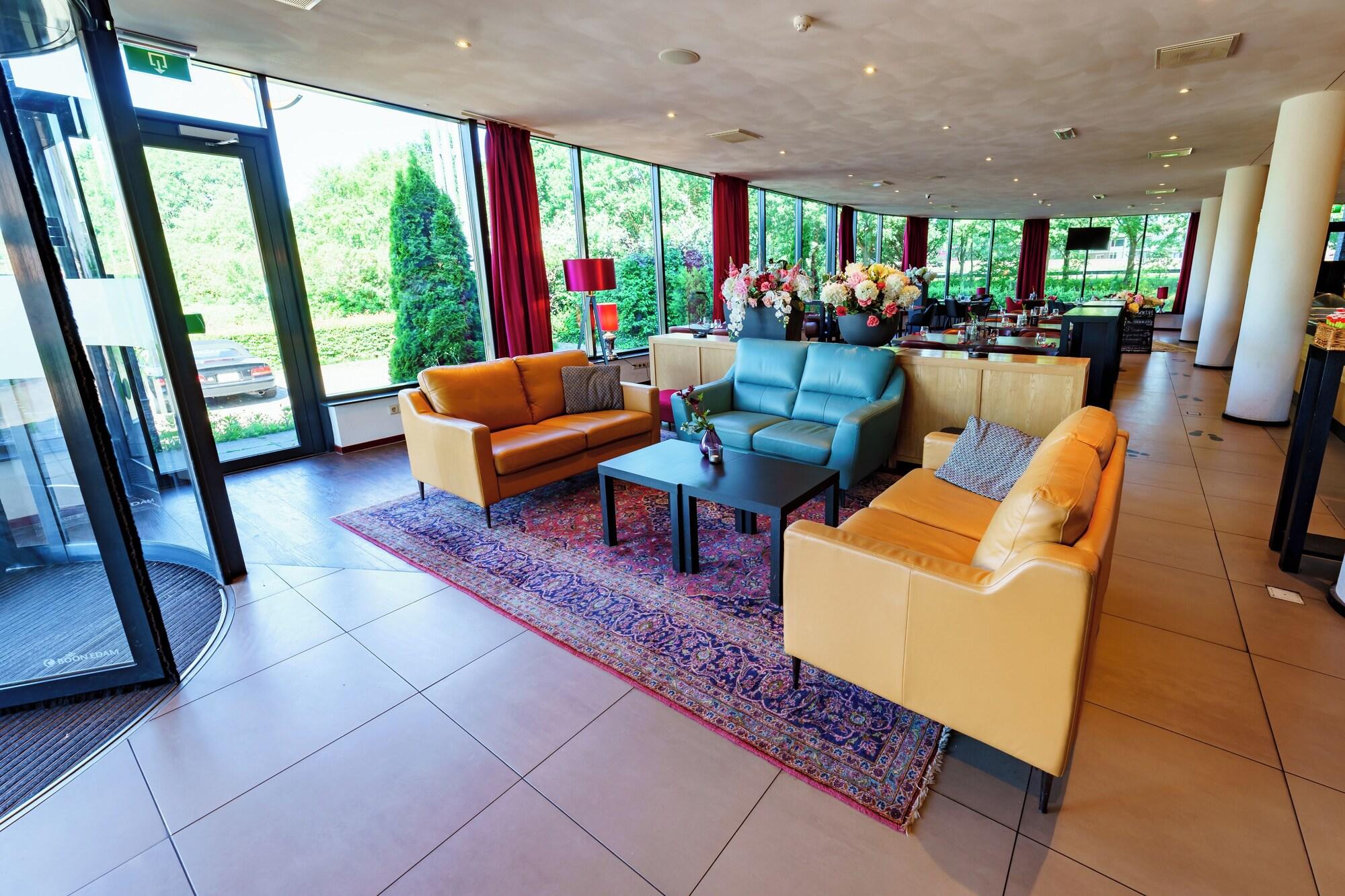 Vista Lobby Bastion Hotel Roosendaal