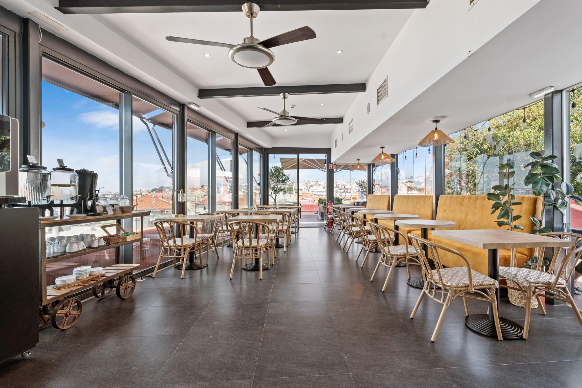 Restaurante Monte Belvedere Hotel by Shiadu