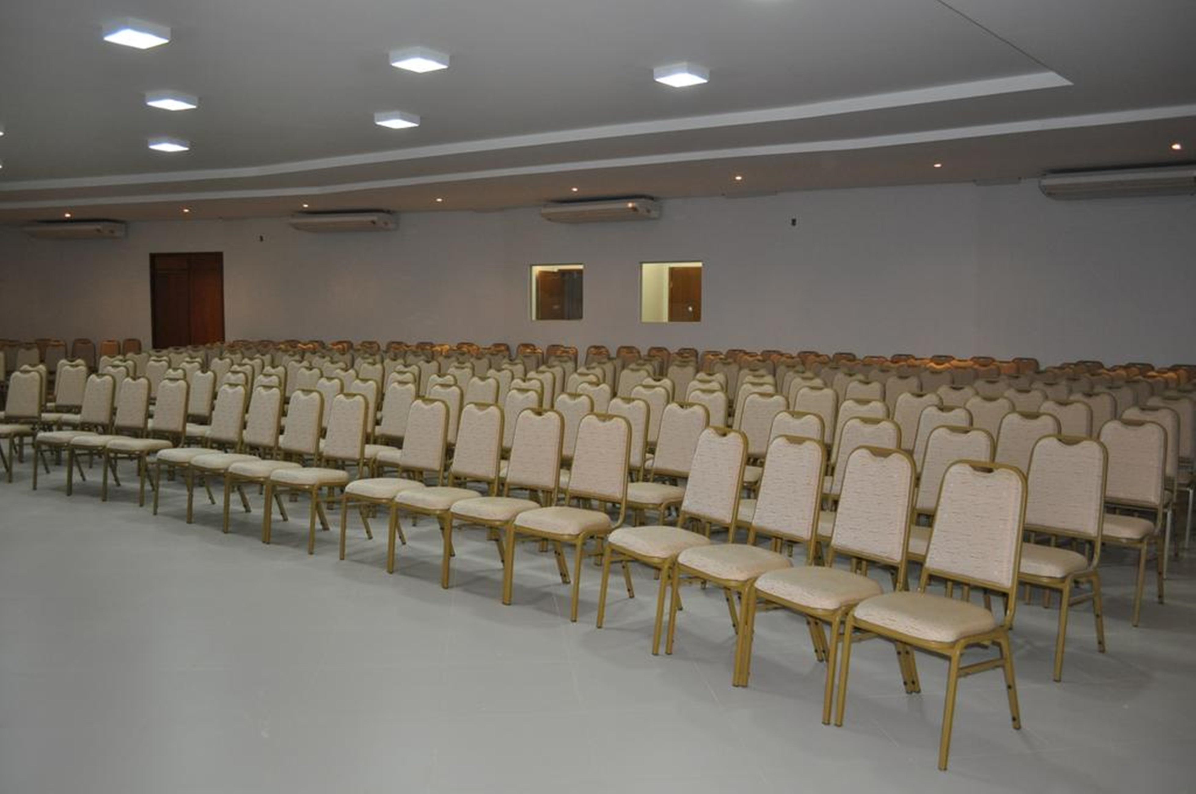 Centro de Negocios Vale Dos Carajas Hotel